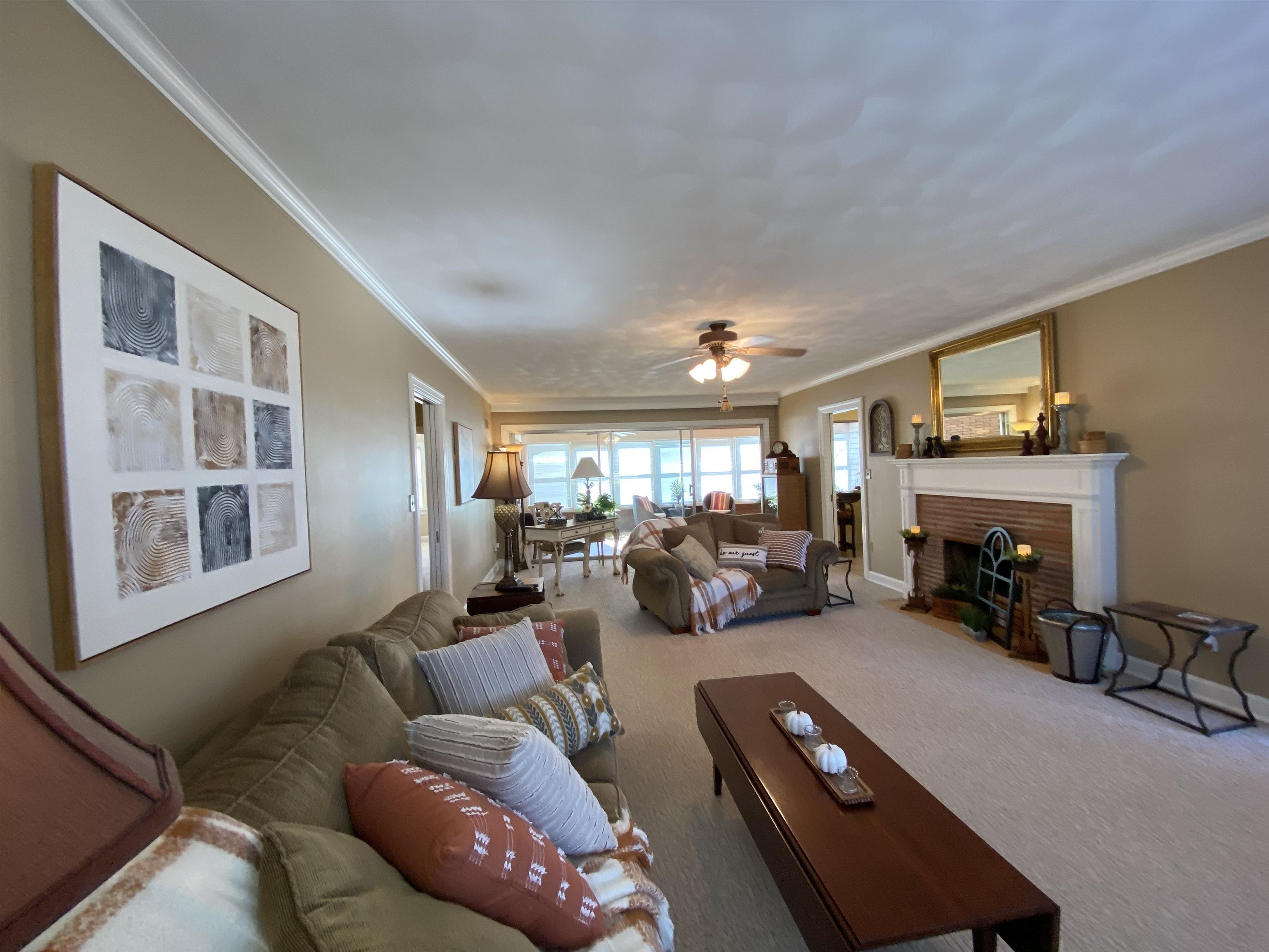 1120 COLLEGE DR, Owensboro, Kentucky 42301, 2 Bedrooms Bedrooms, ,2 BathroomsBathrooms,Single Family Residence,For Sale,COLLEGE DR,87958