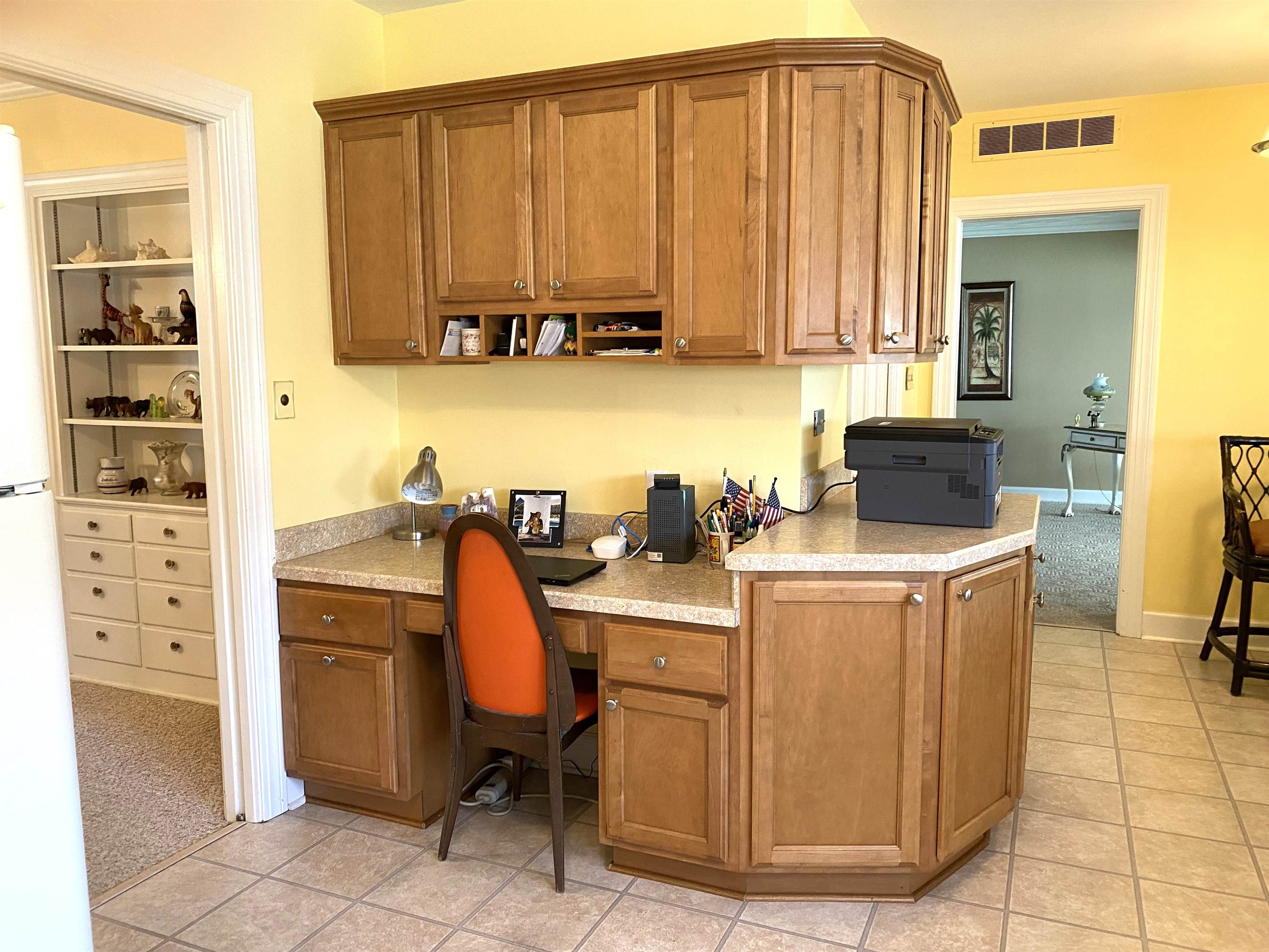 1120 COLLEGE DR, Owensboro, Kentucky 42301, 2 Bedrooms Bedrooms, ,2 BathroomsBathrooms,Single Family Residence,For Sale,COLLEGE DR,87958