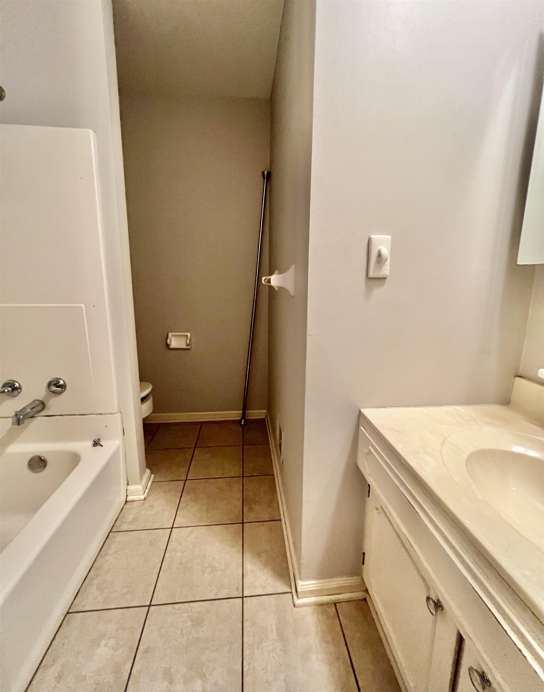 1638 Chapel Lane, Owensboro, Kentucky 42301, 3 Bedrooms Bedrooms, ,2 BathroomsBathrooms,Single Family Residence,For Sale,Chapel Lane,87962