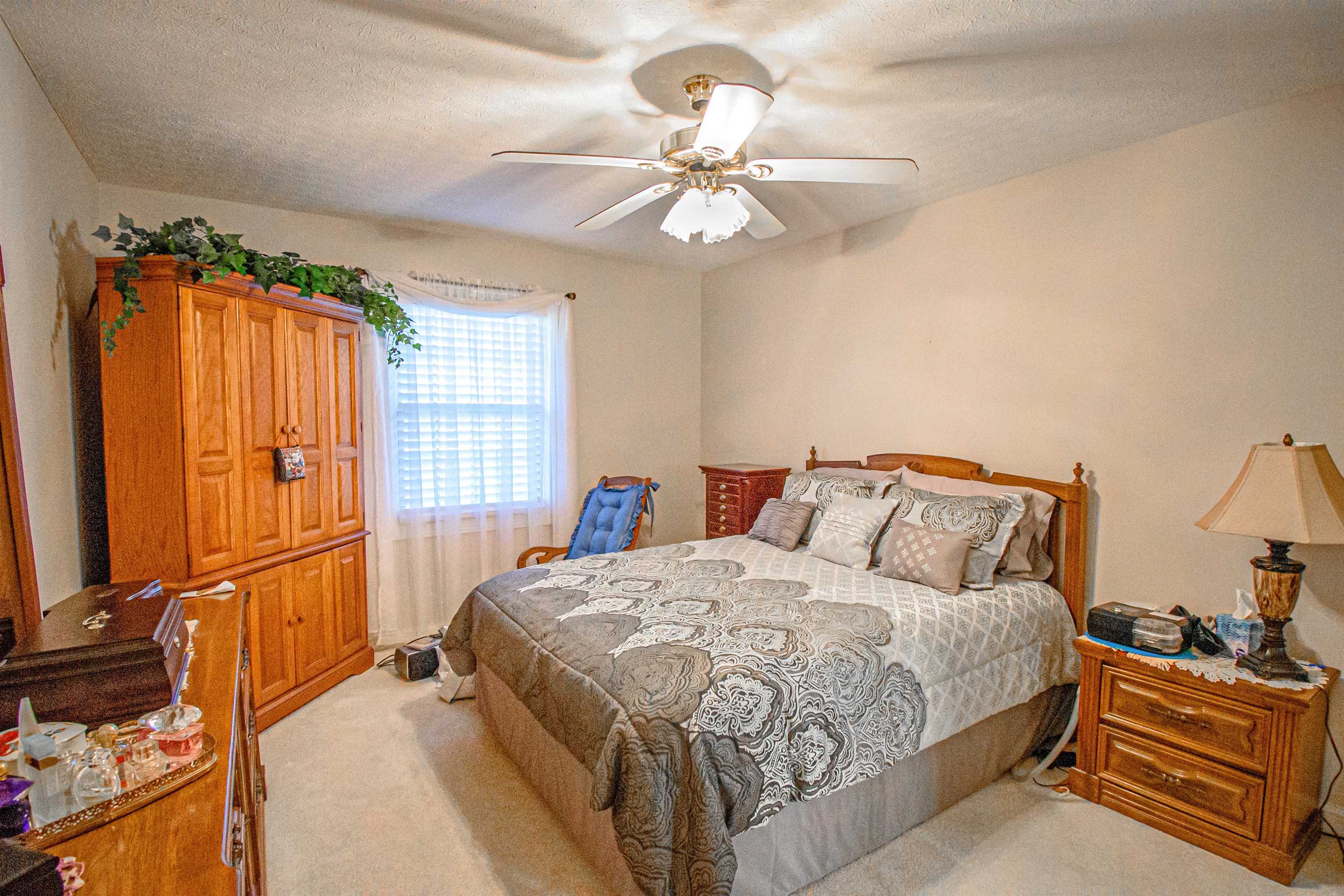 550 Hickory Hills Rd, Livermore, Kentucky 42352, 3 Bedrooms Bedrooms, ,2 BathroomsBathrooms,Single Family Residence,For Sale,Hickory Hills Rd,87982