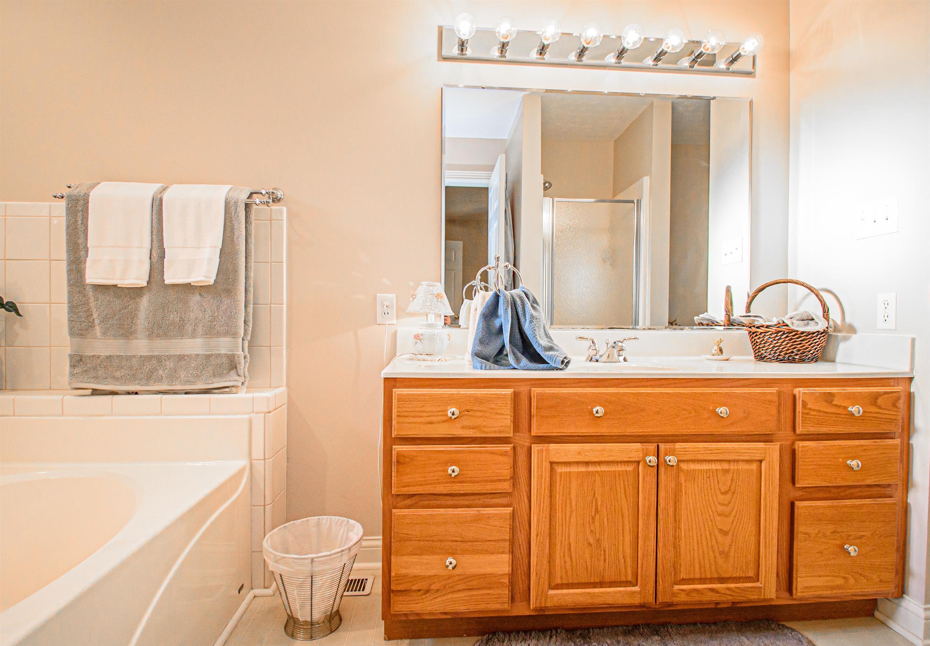 550 Hickory Hills Rd, Livermore, Kentucky 42352, 3 Bedrooms Bedrooms, ,2 BathroomsBathrooms,Single Family Residence,For Sale,Hickory Hills Rd,87982