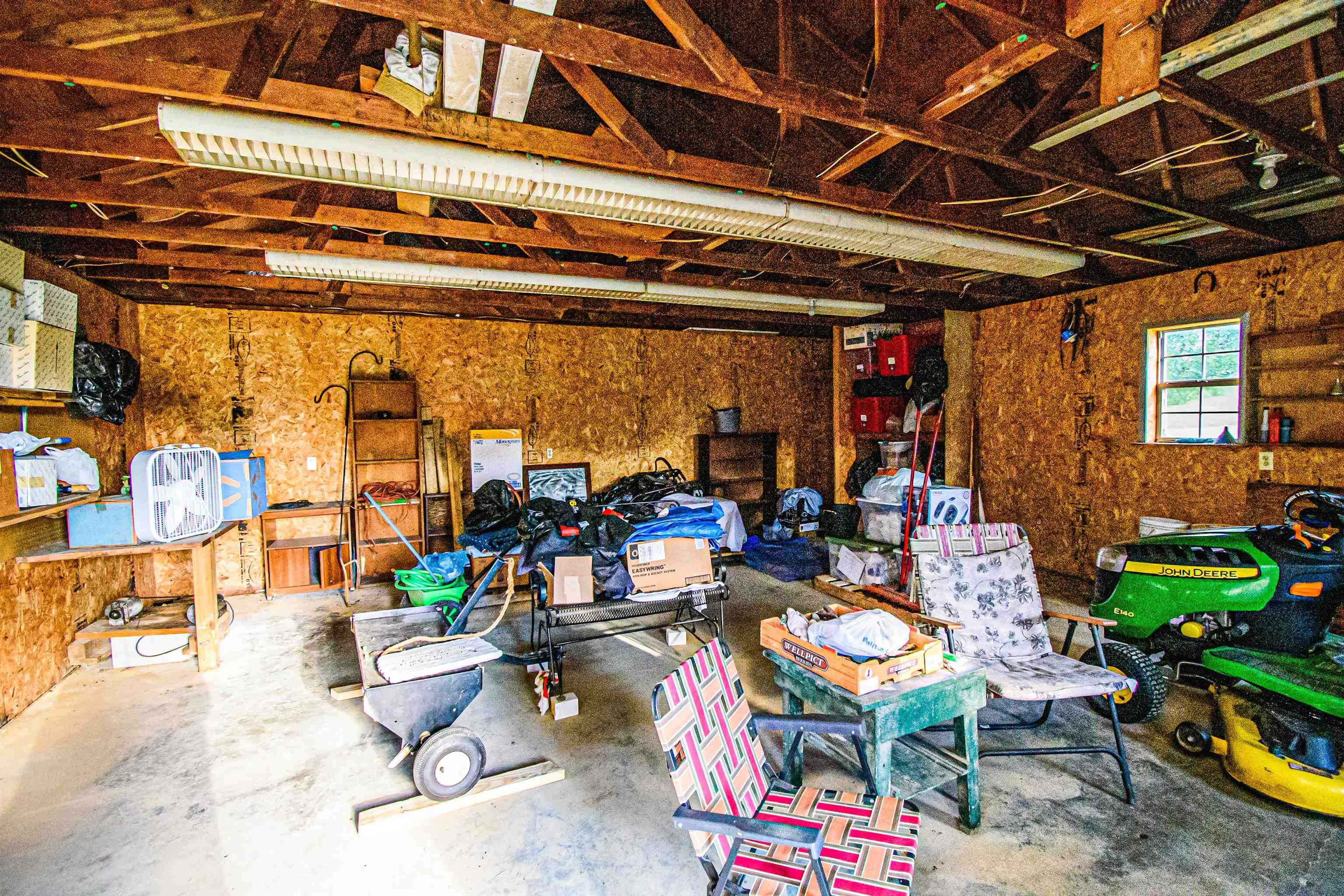 550 Hickory Hills Rd, Livermore, Kentucky 42352, 3 Bedrooms Bedrooms, ,2 BathroomsBathrooms,Single Family Residence,For Sale,Hickory Hills Rd,87982