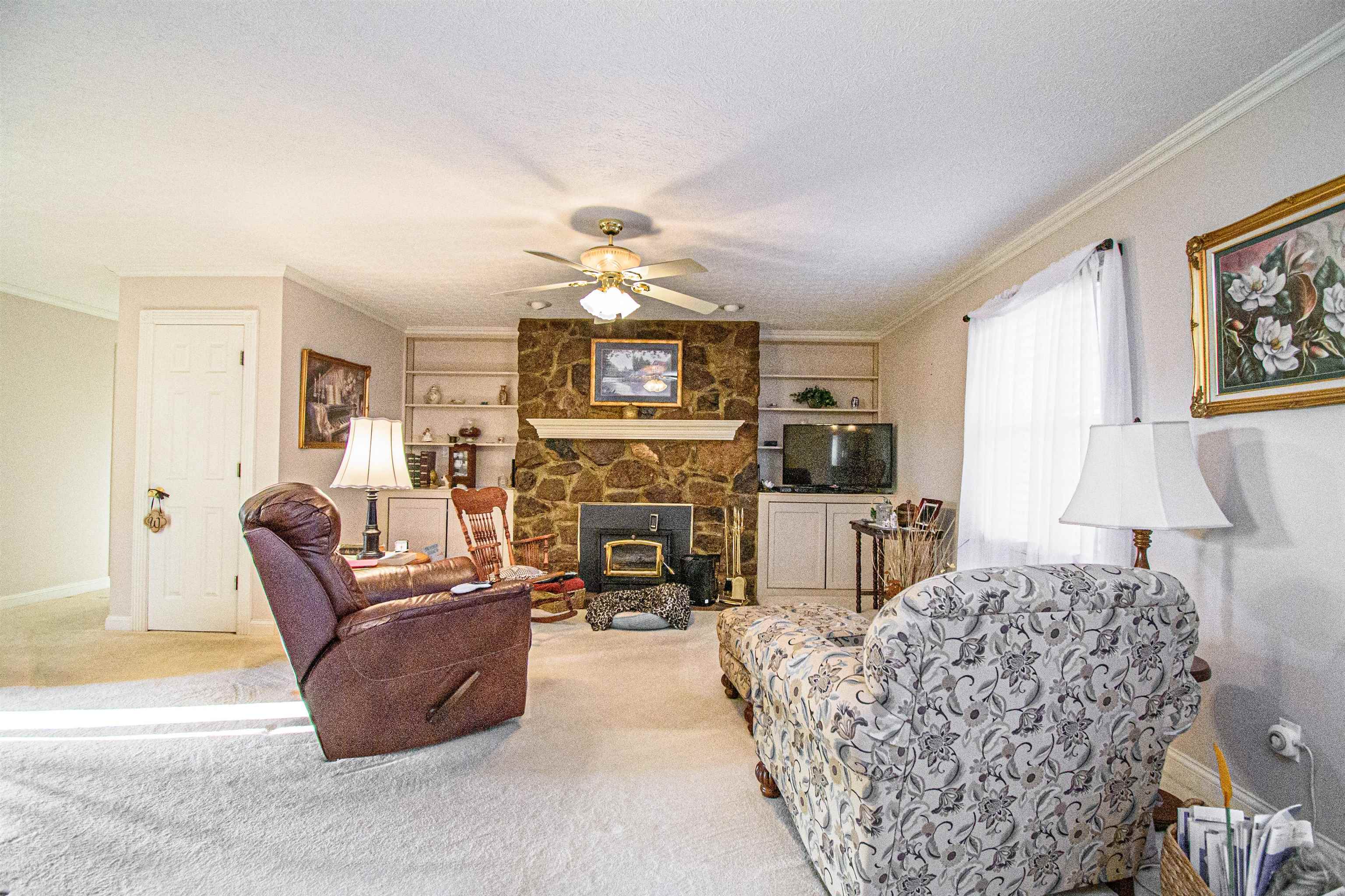 550 Hickory Hills Rd, Livermore, Kentucky 42352, 3 Bedrooms Bedrooms, ,2 BathroomsBathrooms,Single Family Residence,For Sale,Hickory Hills Rd,87982