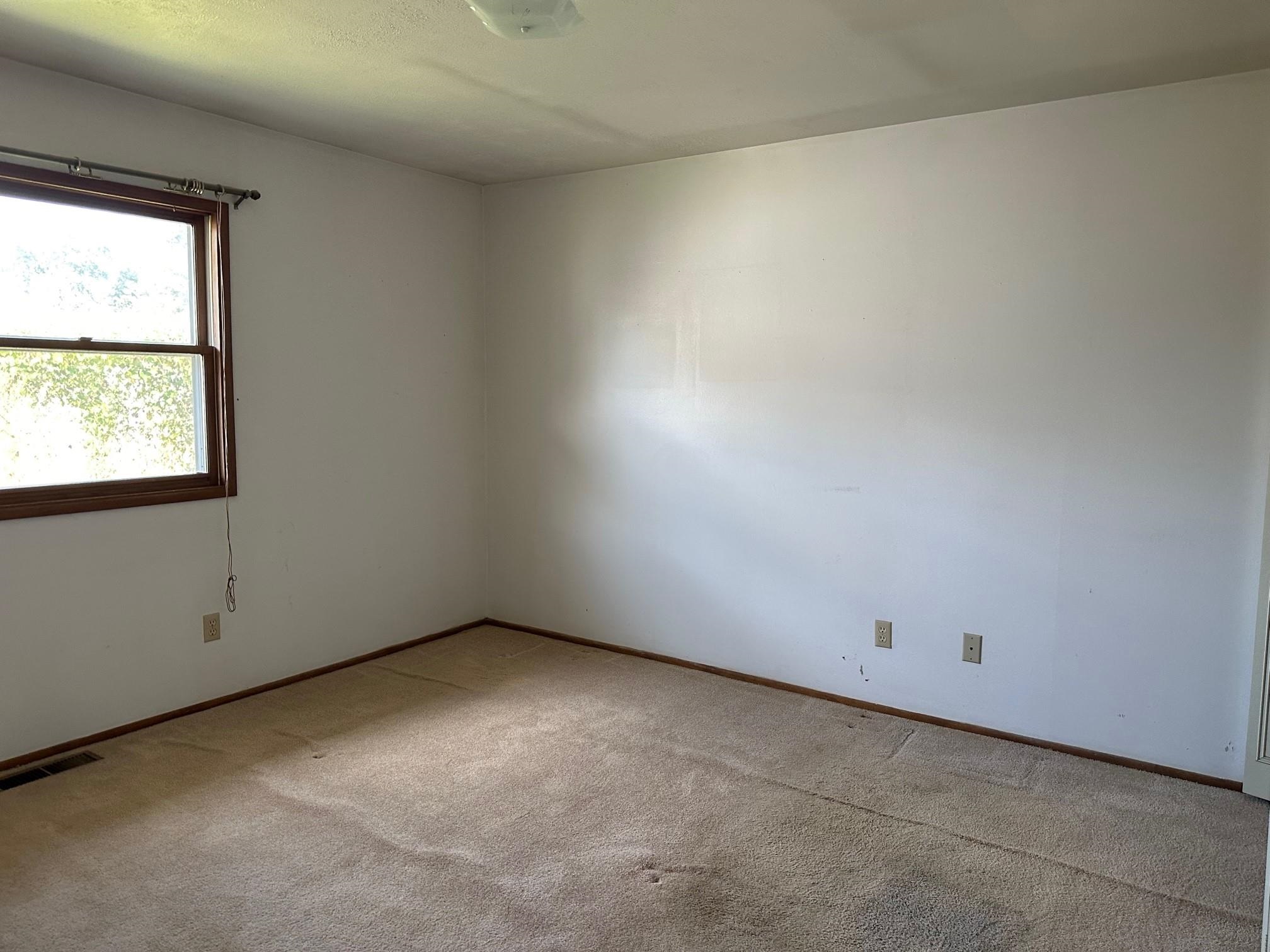 3313 Bobwhite Ave, Owensboro, Kentucky 42303, 3 Bedrooms Bedrooms, ,2 BathroomsBathrooms,Single Family Residence,For Sale,Bobwhite Ave,87987
