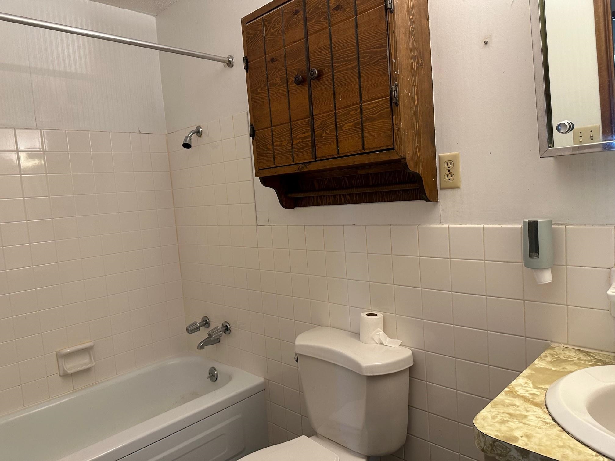 3313 Bobwhite Ave, Owensboro, Kentucky 42303, 3 Bedrooms Bedrooms, ,2 BathroomsBathrooms,Single Family Residence,For Sale,Bobwhite Ave,87987