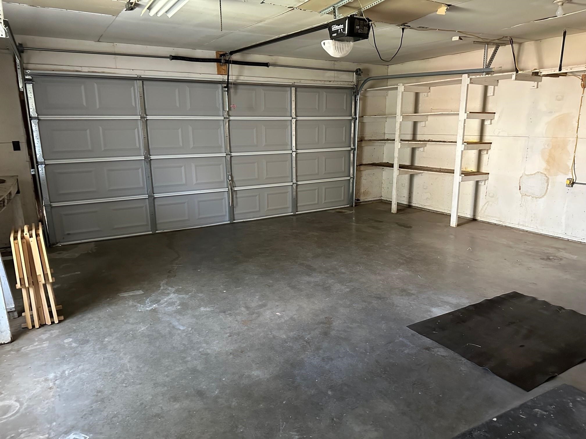 3313 Bobwhite Ave, Owensboro, Kentucky 42303, 3 Bedrooms Bedrooms, ,2 BathroomsBathrooms,Single Family Residence,For Sale,Bobwhite Ave,87987