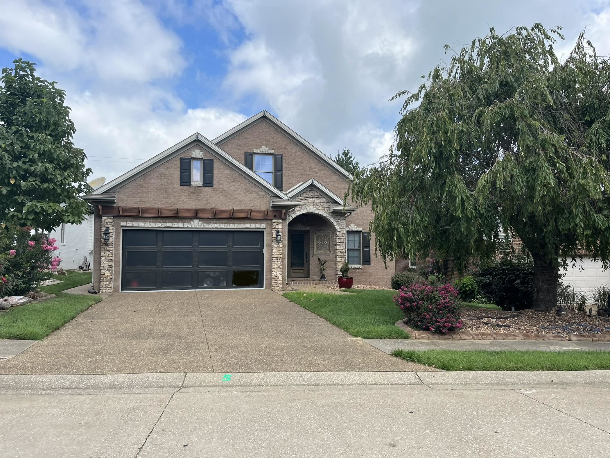 6547 Waterford Place, Owensboro, Kentucky 42303, 4 Bedrooms Bedrooms, ,3 BathroomsBathrooms,Single Family Residence,For Sale,Waterford Place,87995
