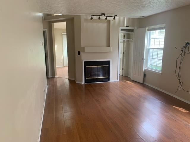 969 Villagebrook Dr, Henderson, Kentucky 42420, 2 Bedrooms Bedrooms, ,2 BathroomsBathrooms,Single Family Residence,For Sale,Villagebrook Dr,87997