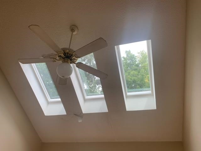 969 Villagebrook Dr, Henderson, Kentucky 42420, 2 Bedrooms Bedrooms, ,2 BathroomsBathrooms,Single Family Residence,For Sale,Villagebrook Dr,87997