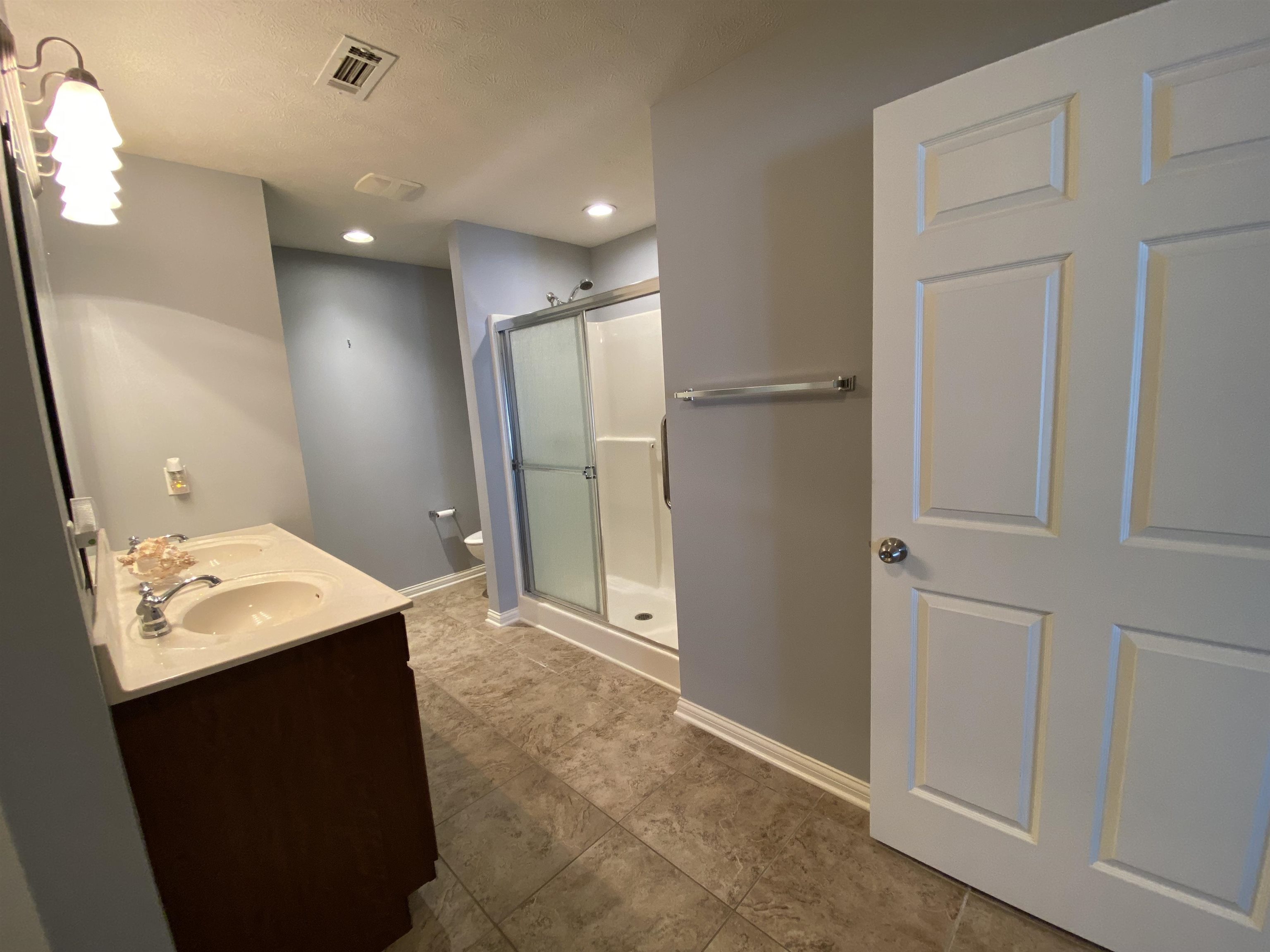 3962 Brookside Ct., Owensboro, Kentucky 42303, 2 Bedrooms Bedrooms, ,2 BathroomsBathrooms,Single Family Residence,For Sale,Brookside Ct.,87998