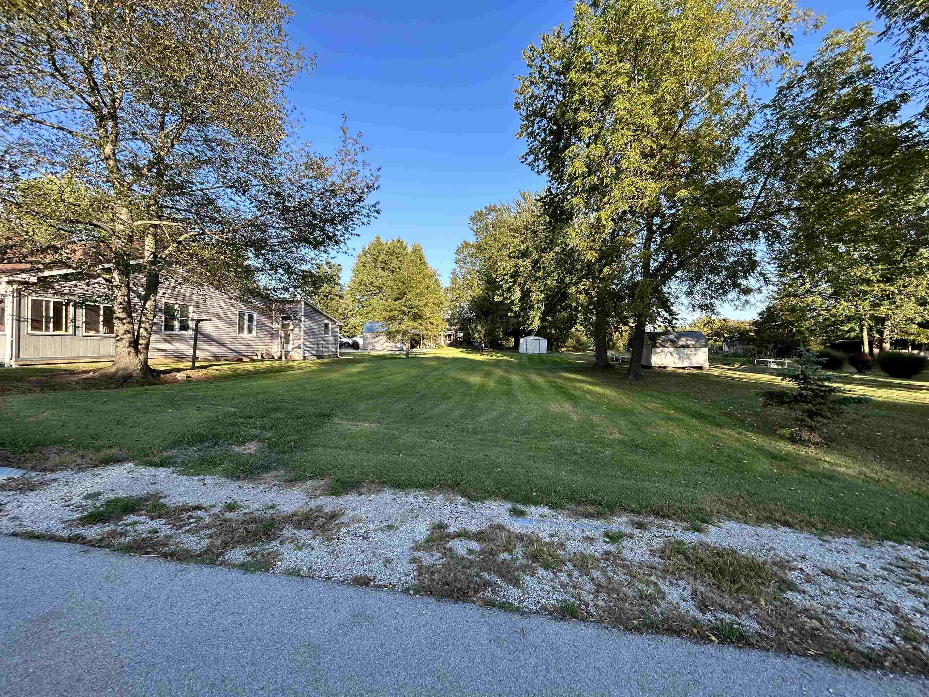346 Walker St, Hartford, Kentucky 42347, 3 Bedrooms Bedrooms, ,2 BathroomsBathrooms,Single Family Residence,For Sale,Walker St,88002