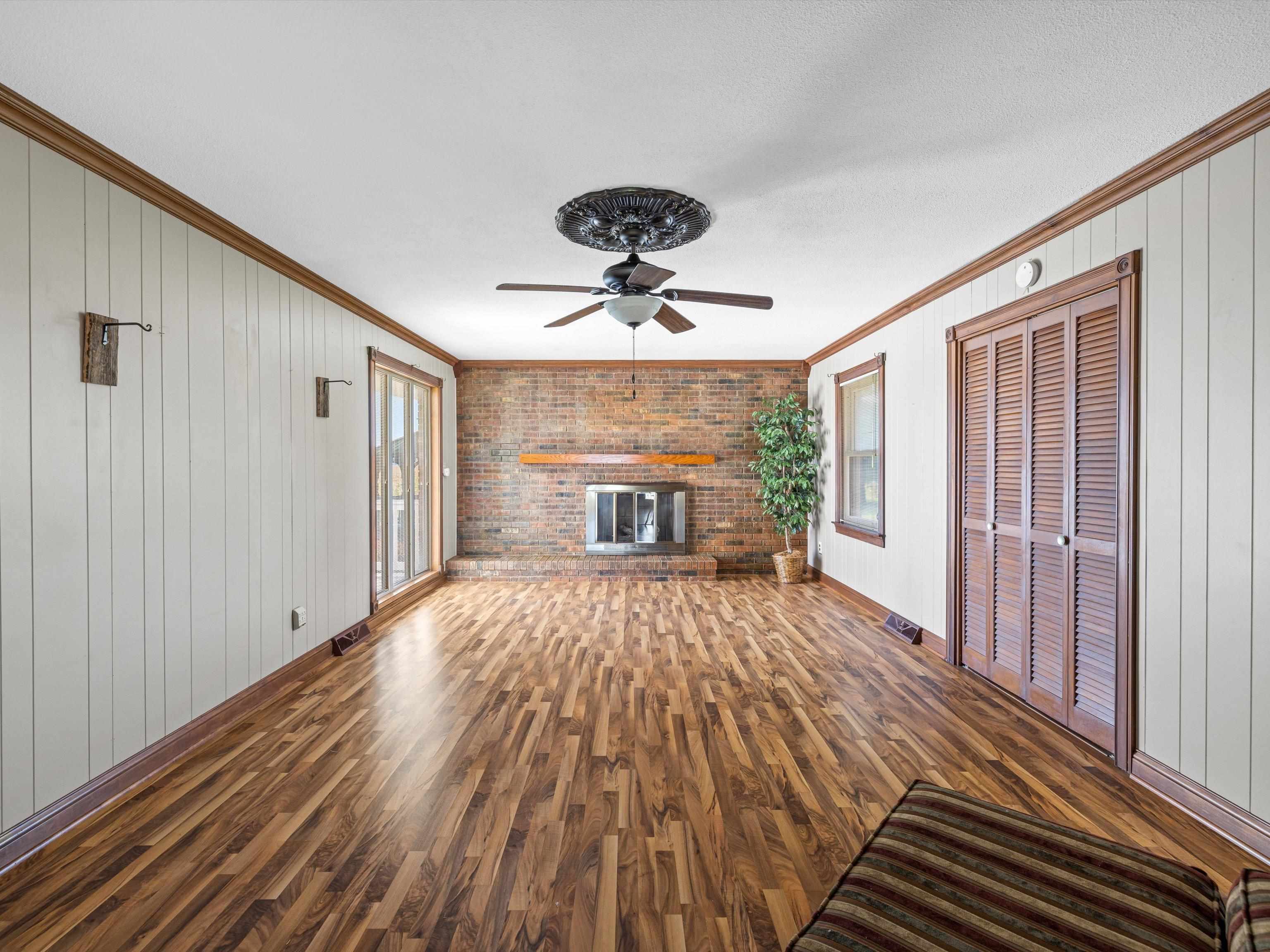 5209 Hwy 81, Owensboro, Kentucky 42303, 3 Bedrooms Bedrooms, ,1 BathroomBathrooms,Single Family Residence,For Sale,Hwy 81,88003