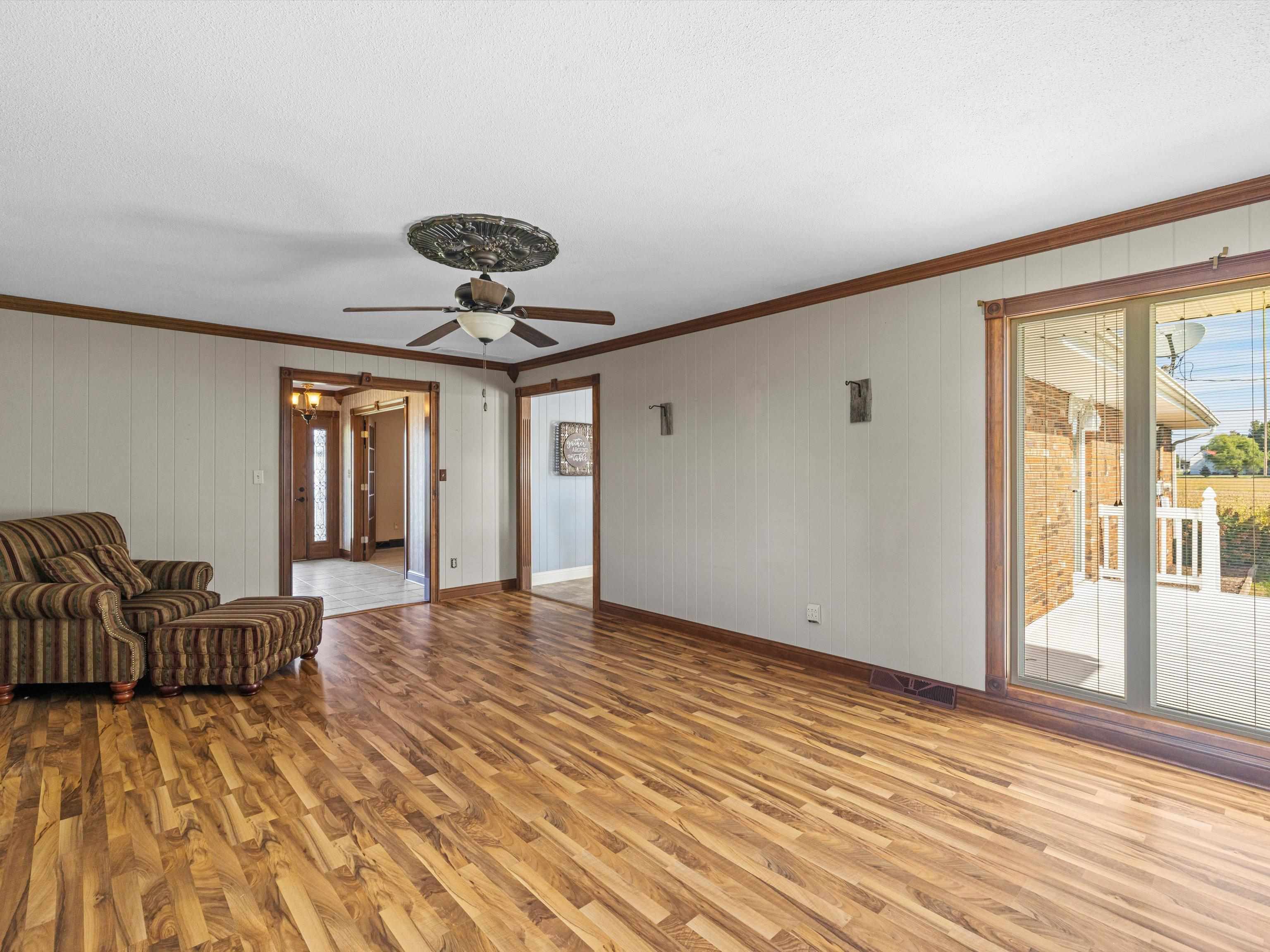 5209 Hwy 81, Owensboro, Kentucky 42303, 3 Bedrooms Bedrooms, ,1 BathroomBathrooms,Single Family Residence,For Sale,Hwy 81,88003