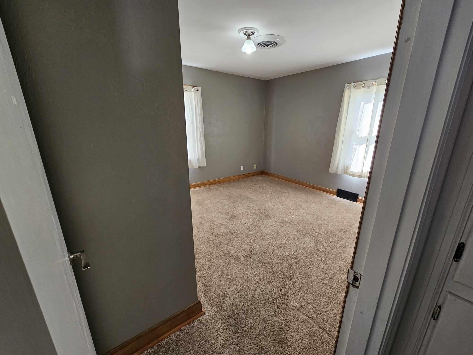 5336 Essex Drive, Owensboro, Kentucky 42301, 2 Bedrooms Bedrooms, ,1 BathroomBathrooms,Single Family Residence,For Sale,Essex Drive,88007