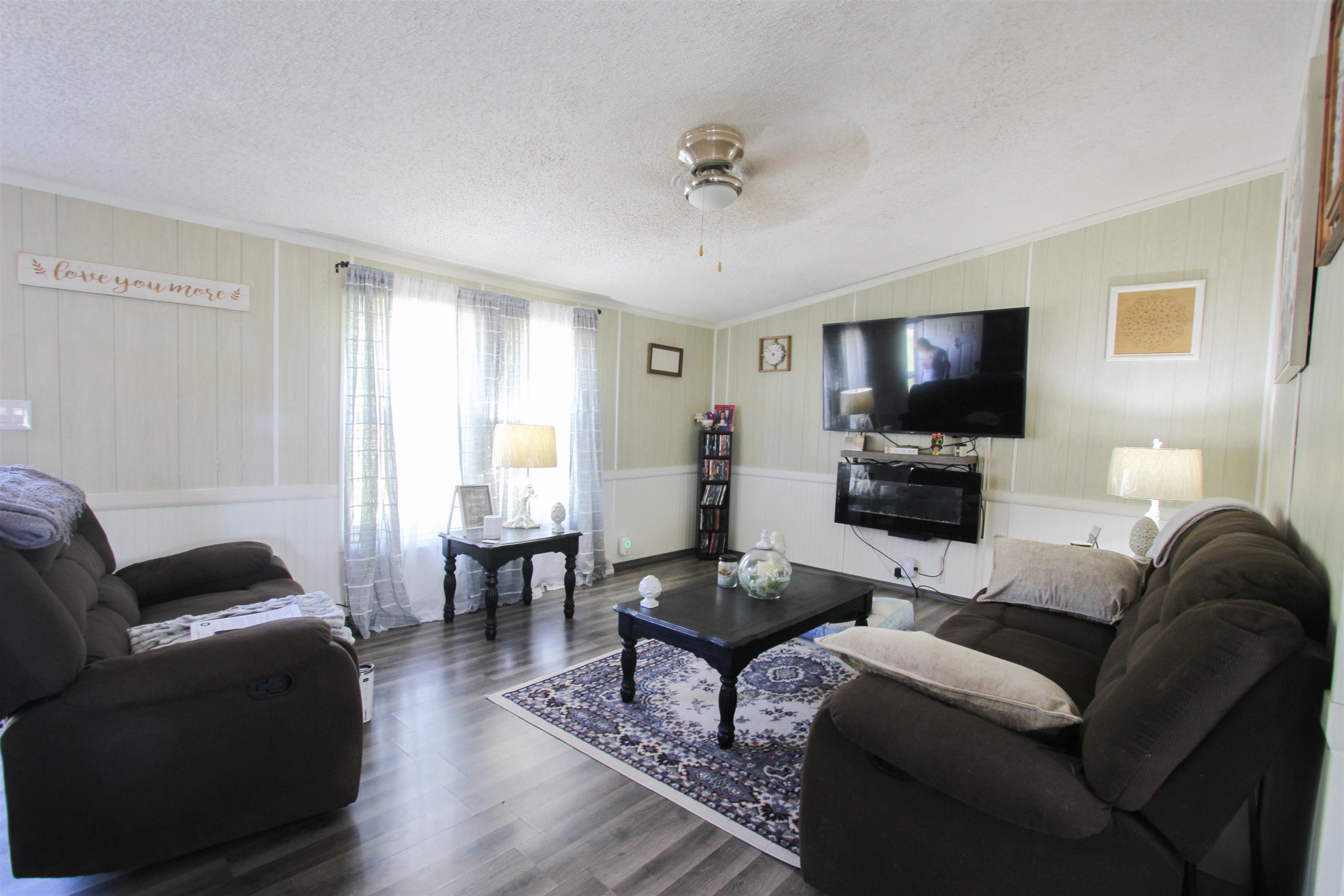 131 Roland Street, Calhoun, Kentucky 42307, 3 Bedrooms Bedrooms, ,2 BathroomsBathrooms,Single Family Residence,For Sale,Roland Street,88008