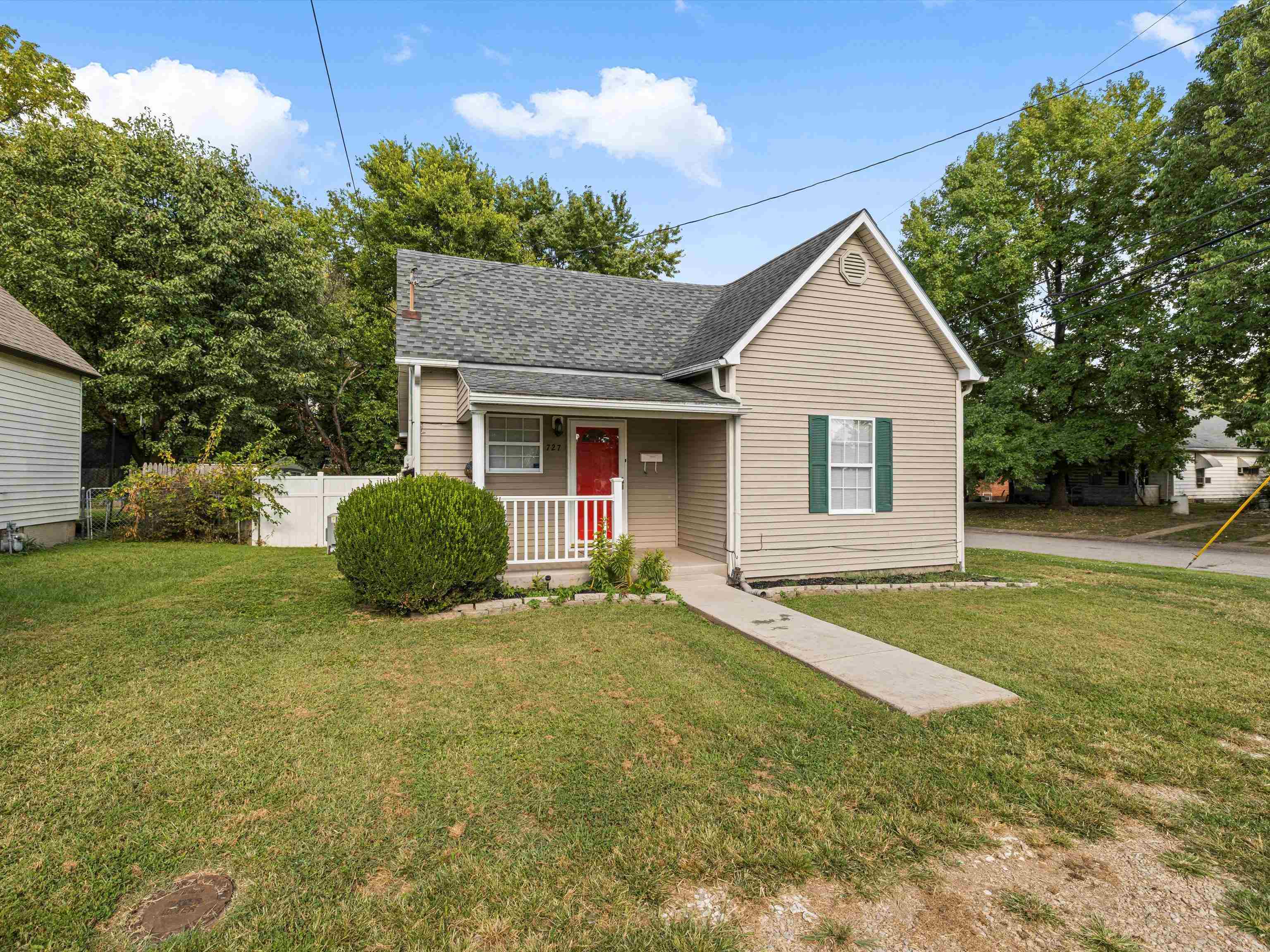 727 Gunther Ave., Owensboro, Kentucky 42303, 2 Bedrooms Bedrooms, ,1 BathroomBathrooms,Single Family Residence,For Sale,Gunther Ave.,88013