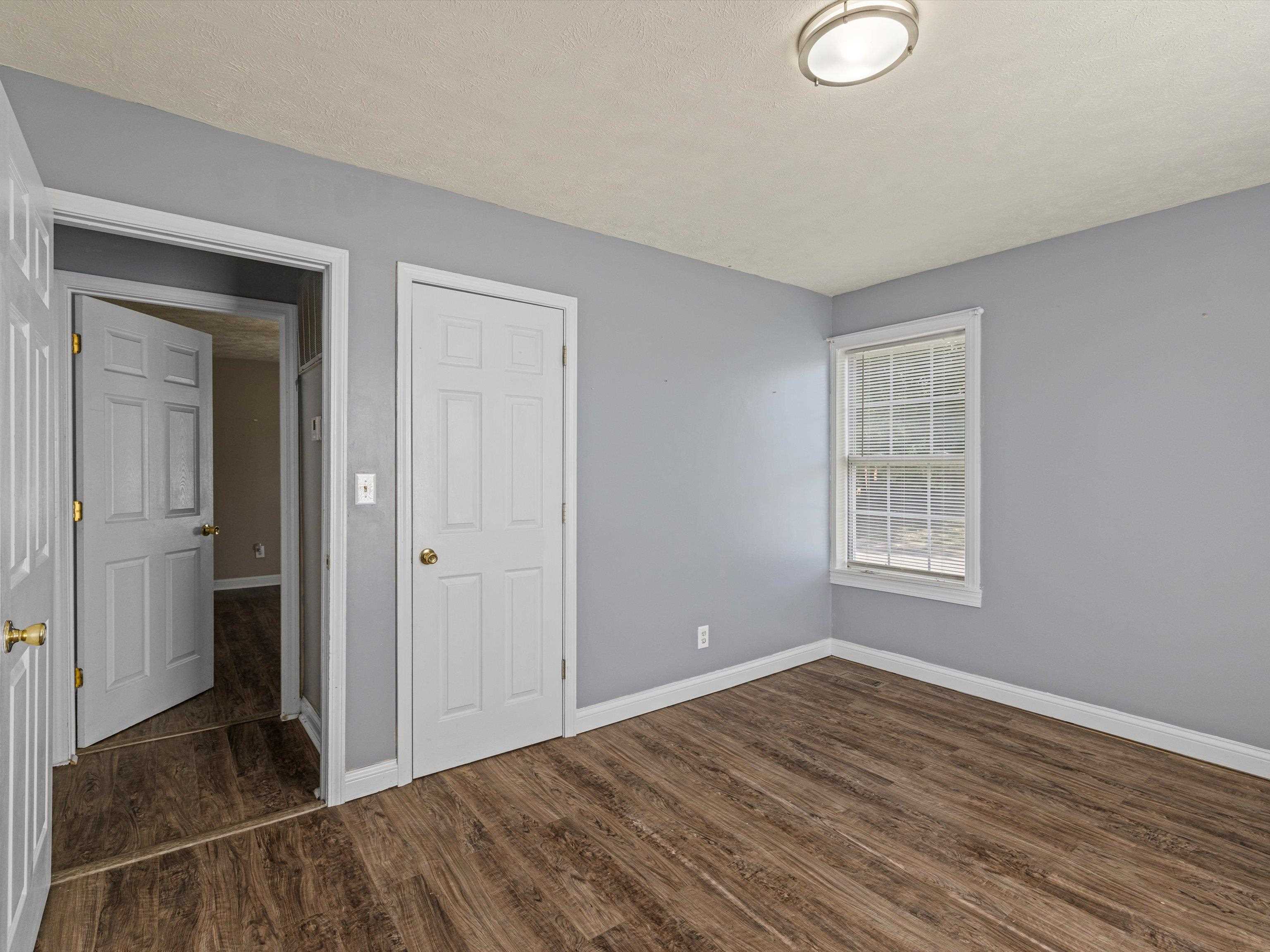 727 Gunther Ave., Owensboro, Kentucky 42303, 2 Bedrooms Bedrooms, ,1 BathroomBathrooms,Single Family Residence,For Sale,Gunther Ave.,88013