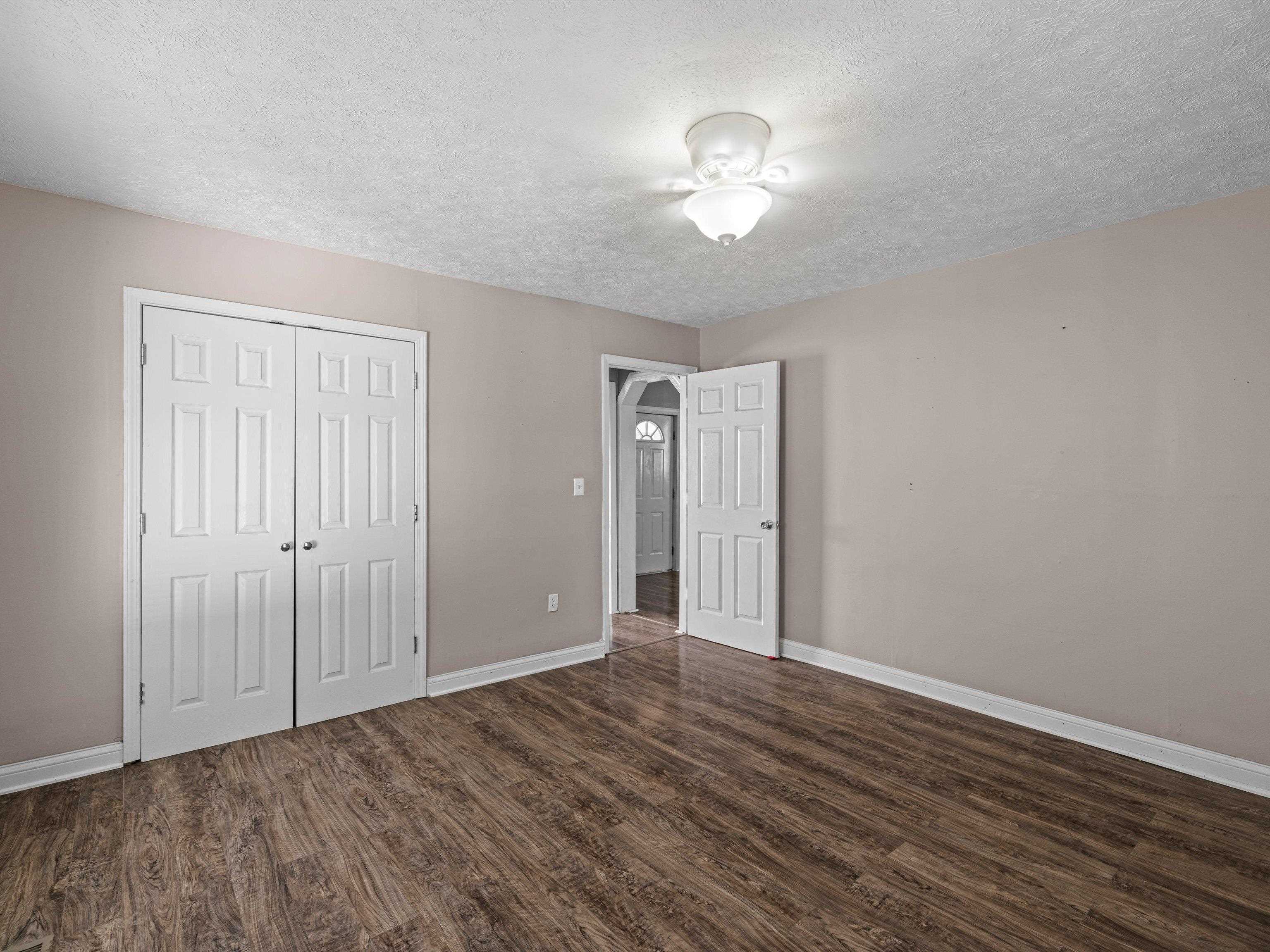 727 Gunther Ave., Owensboro, Kentucky 42303, 2 Bedrooms Bedrooms, ,1 BathroomBathrooms,Single Family Residence,For Sale,Gunther Ave.,88013