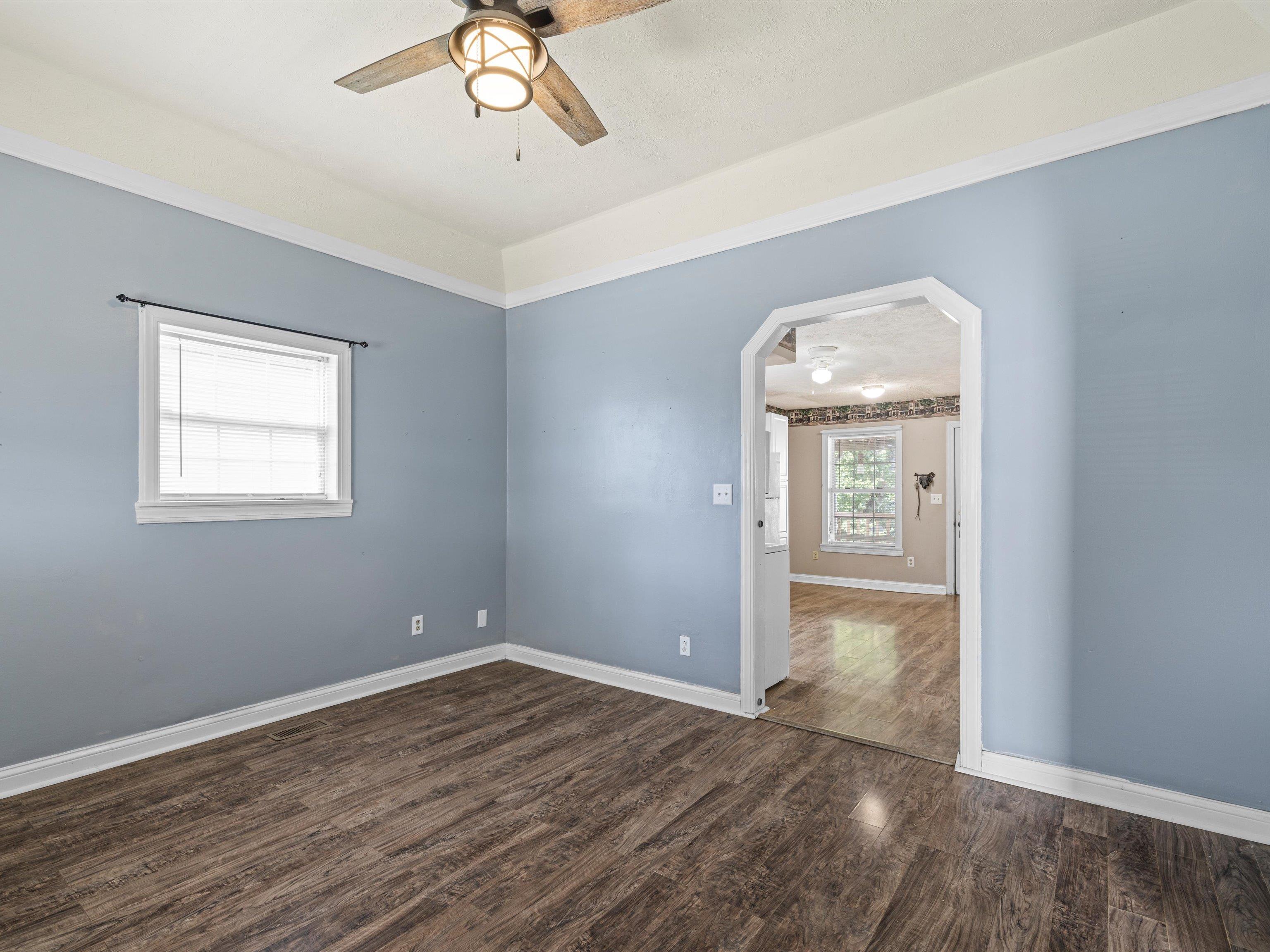 727 Gunther Ave., Owensboro, Kentucky 42303, 2 Bedrooms Bedrooms, ,1 BathroomBathrooms,Single Family Residence,For Sale,Gunther Ave.,88013