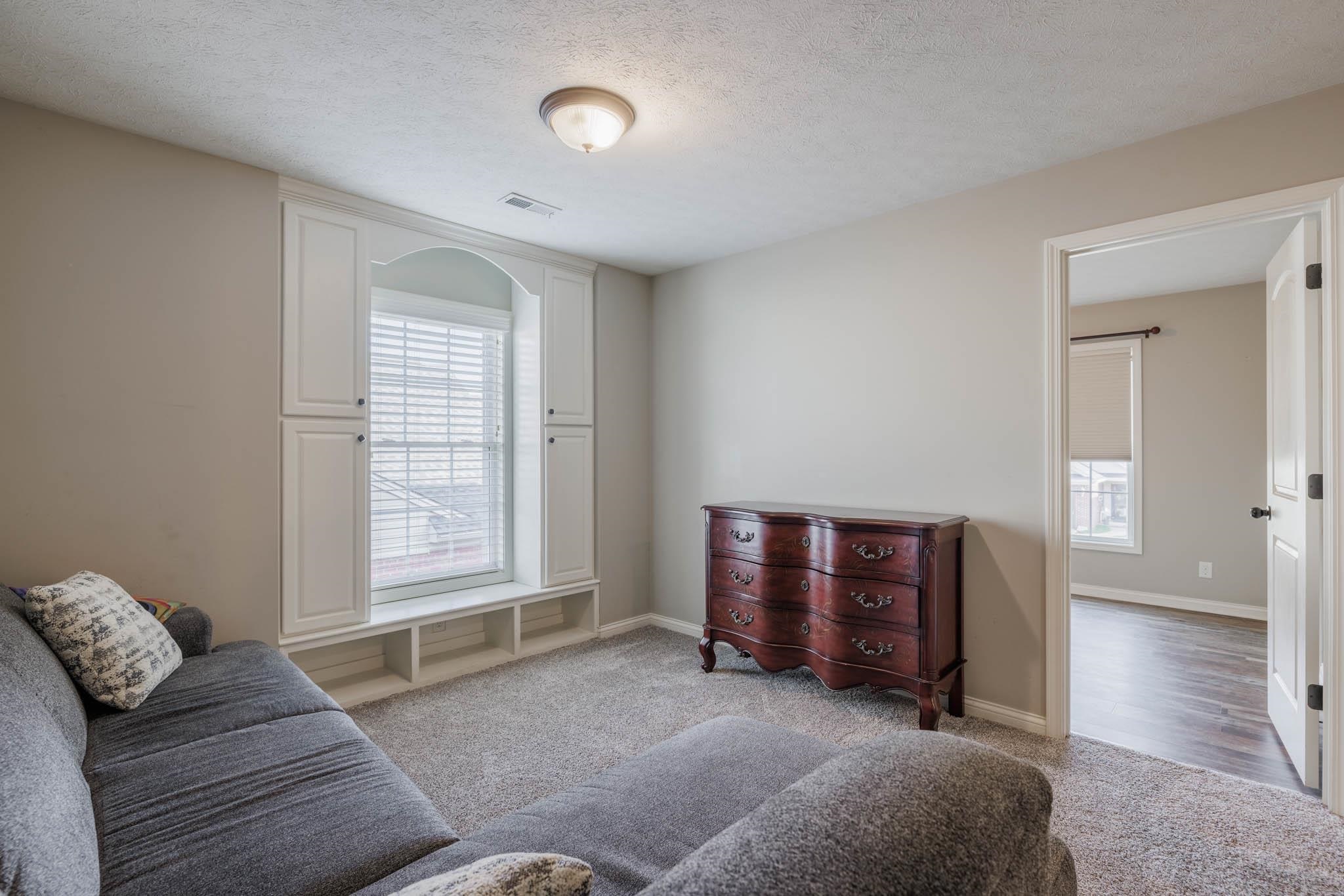 2860 Silver Creek Loop, Owensboro, Kentucky 42303, 4 Bedrooms Bedrooms, ,2 BathroomsBathrooms,Single Family Residence,For Sale,Silver Creek Loop,88016