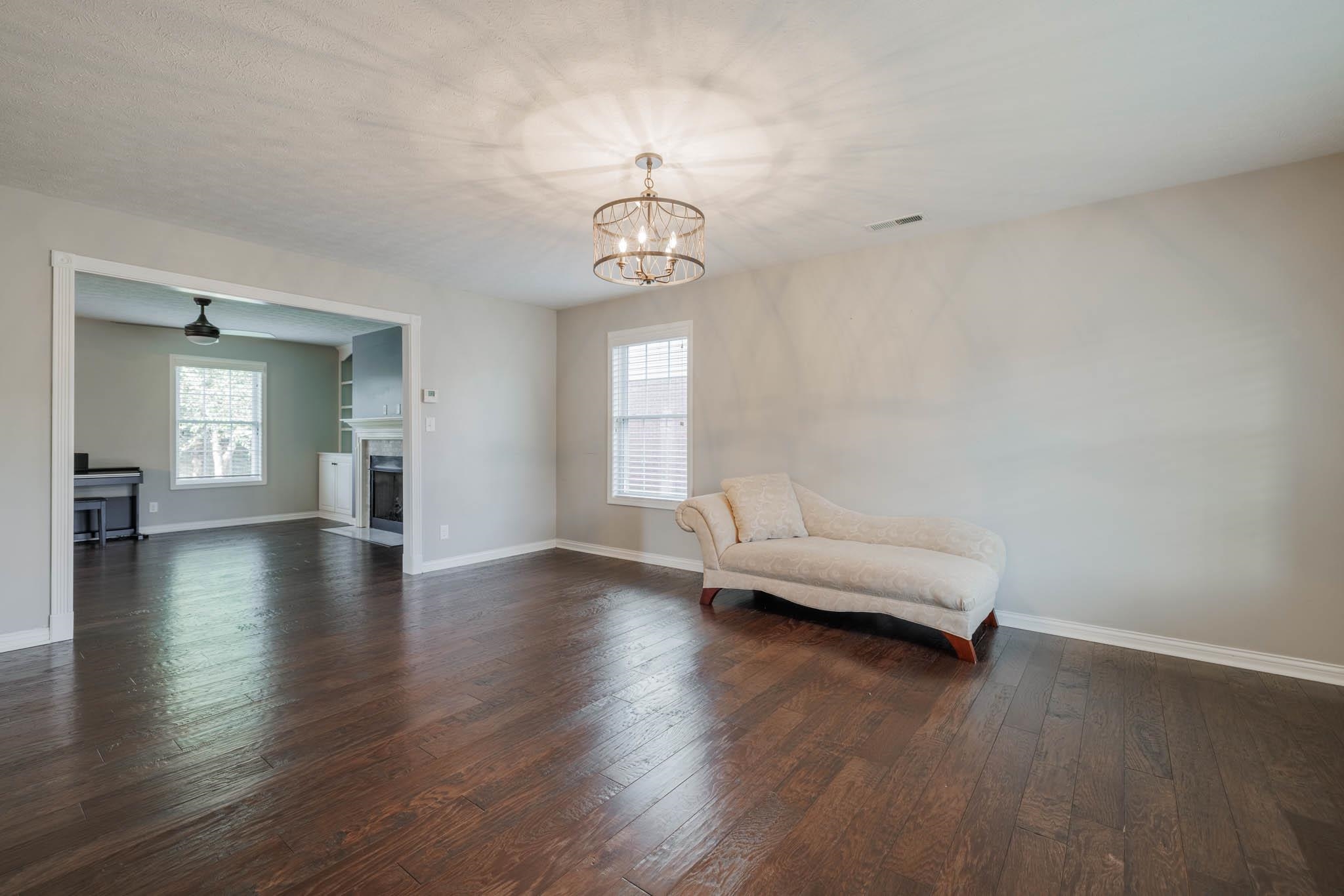 2860 Silver Creek Loop, Owensboro, Kentucky 42303, 4 Bedrooms Bedrooms, ,2 BathroomsBathrooms,Single Family Residence,For Sale,Silver Creek Loop,88016