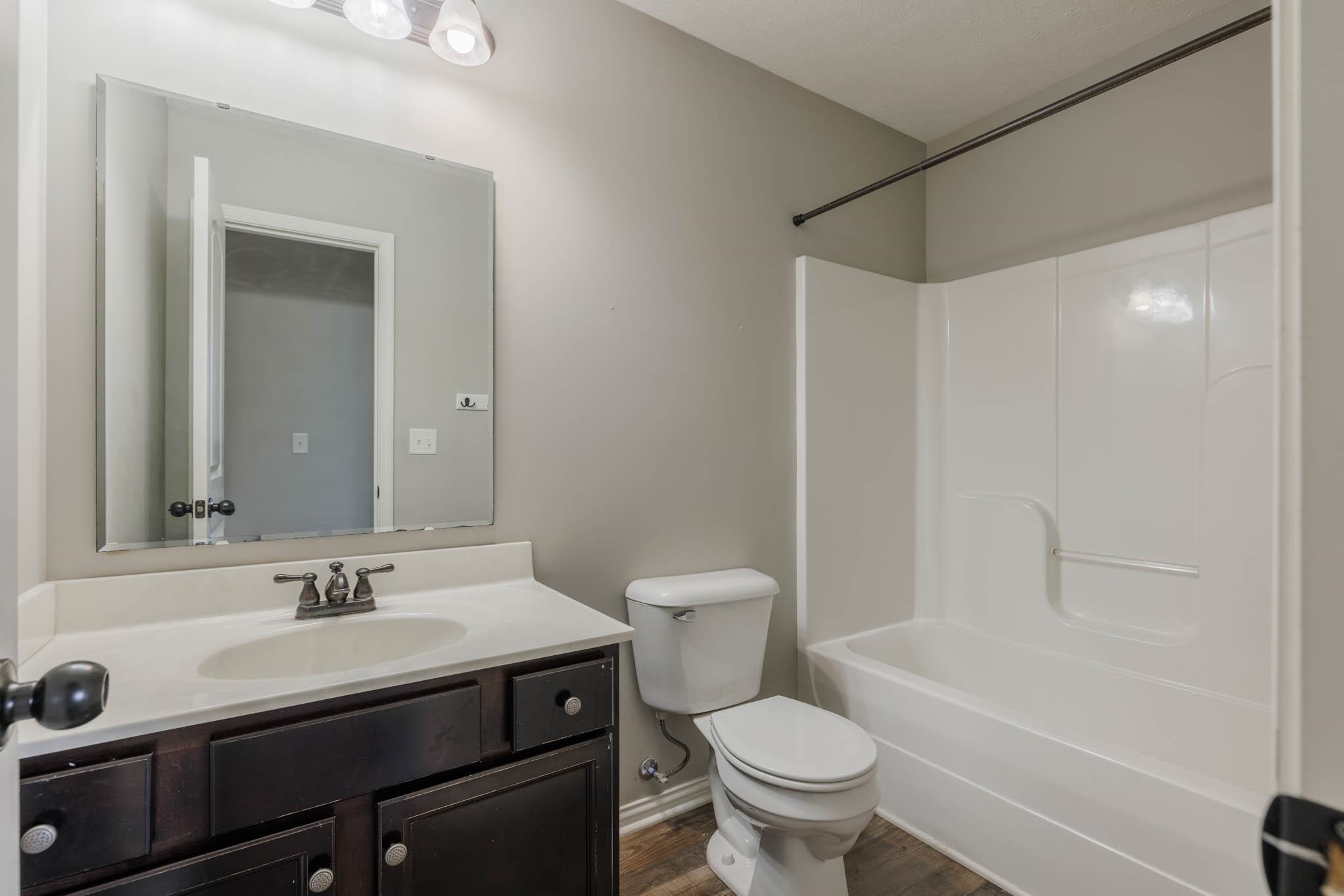 2860 Silver Creek Loop, Owensboro, Kentucky 42303, 4 Bedrooms Bedrooms, ,2 BathroomsBathrooms,Single Family Residence,For Sale,Silver Creek Loop,88016