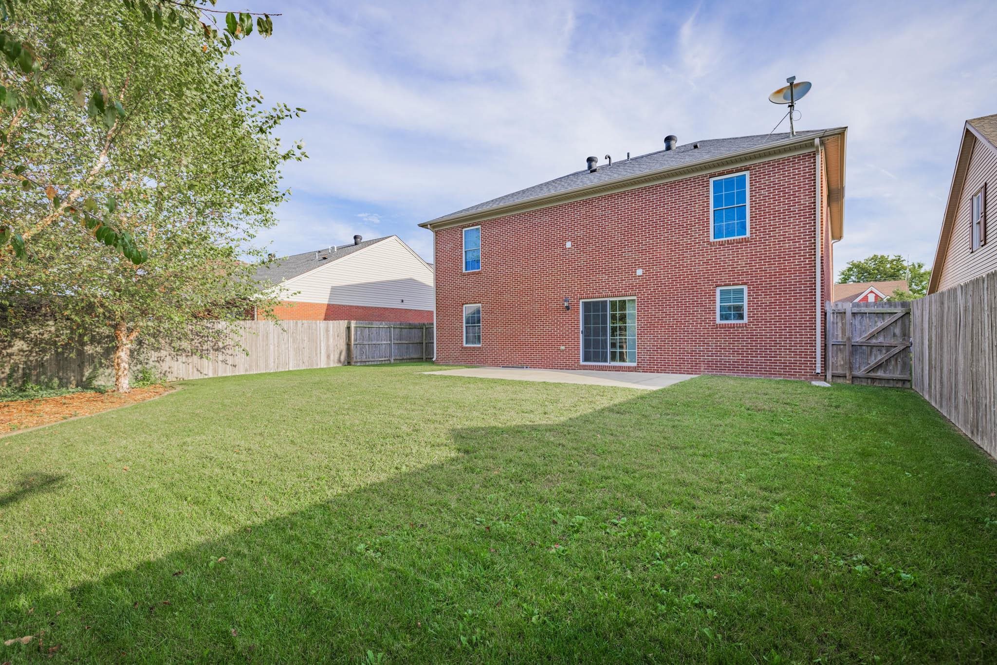 2860 Silver Creek Loop, Owensboro, Kentucky 42303, 4 Bedrooms Bedrooms, ,2 BathroomsBathrooms,Single Family Residence,For Sale,Silver Creek Loop,88016