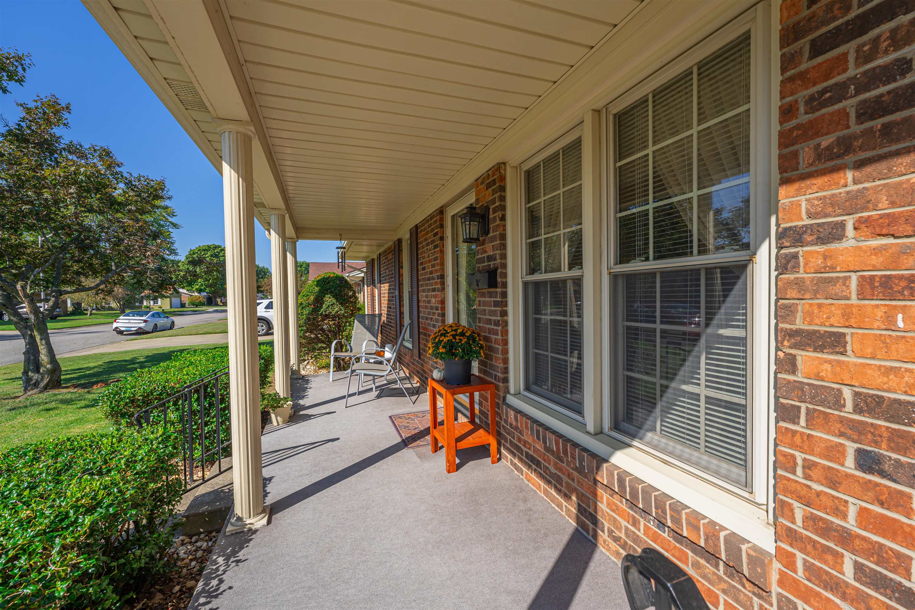 1701 Thistle Ct, Owensboro, Kentucky 42301, 2 Bedrooms Bedrooms, ,1 BathroomBathrooms,Single Family Residence,For Sale,Thistle Ct,88018