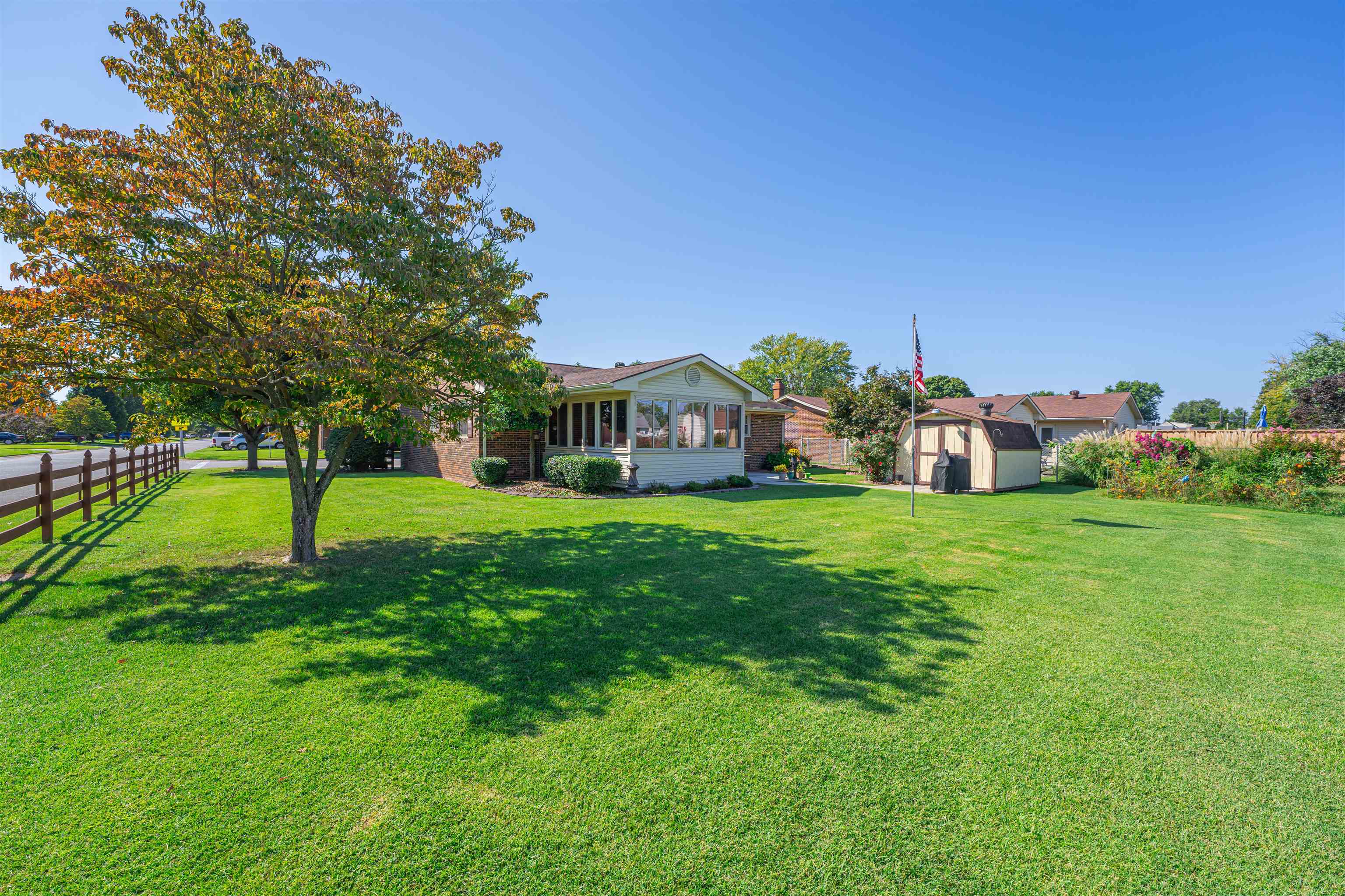 1701 Thistle Ct, Owensboro, Kentucky 42301, 2 Bedrooms Bedrooms, ,1 BathroomBathrooms,Single Family Residence,For Sale,Thistle Ct,88018