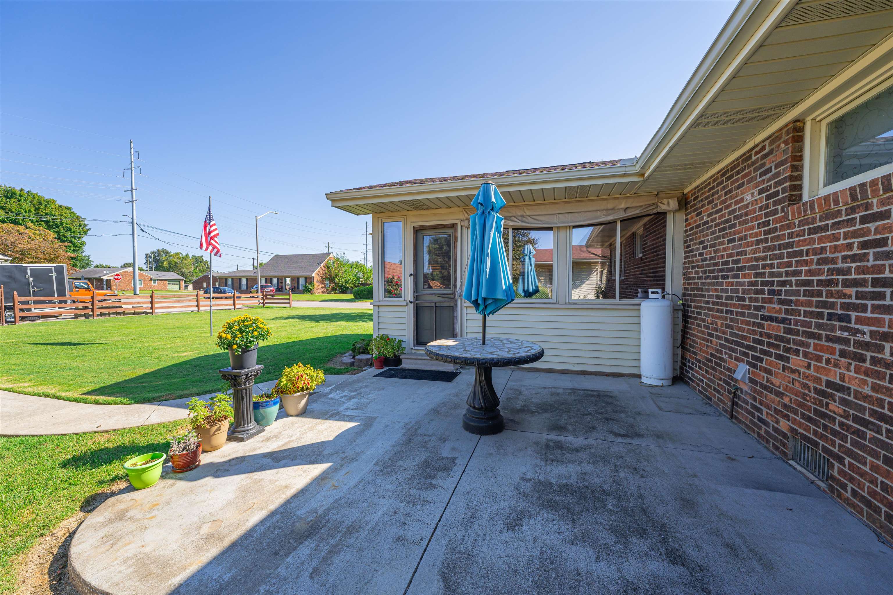 1701 Thistle Ct, Owensboro, Kentucky 42301, 2 Bedrooms Bedrooms, ,1 BathroomBathrooms,Single Family Residence,For Sale,Thistle Ct,88018