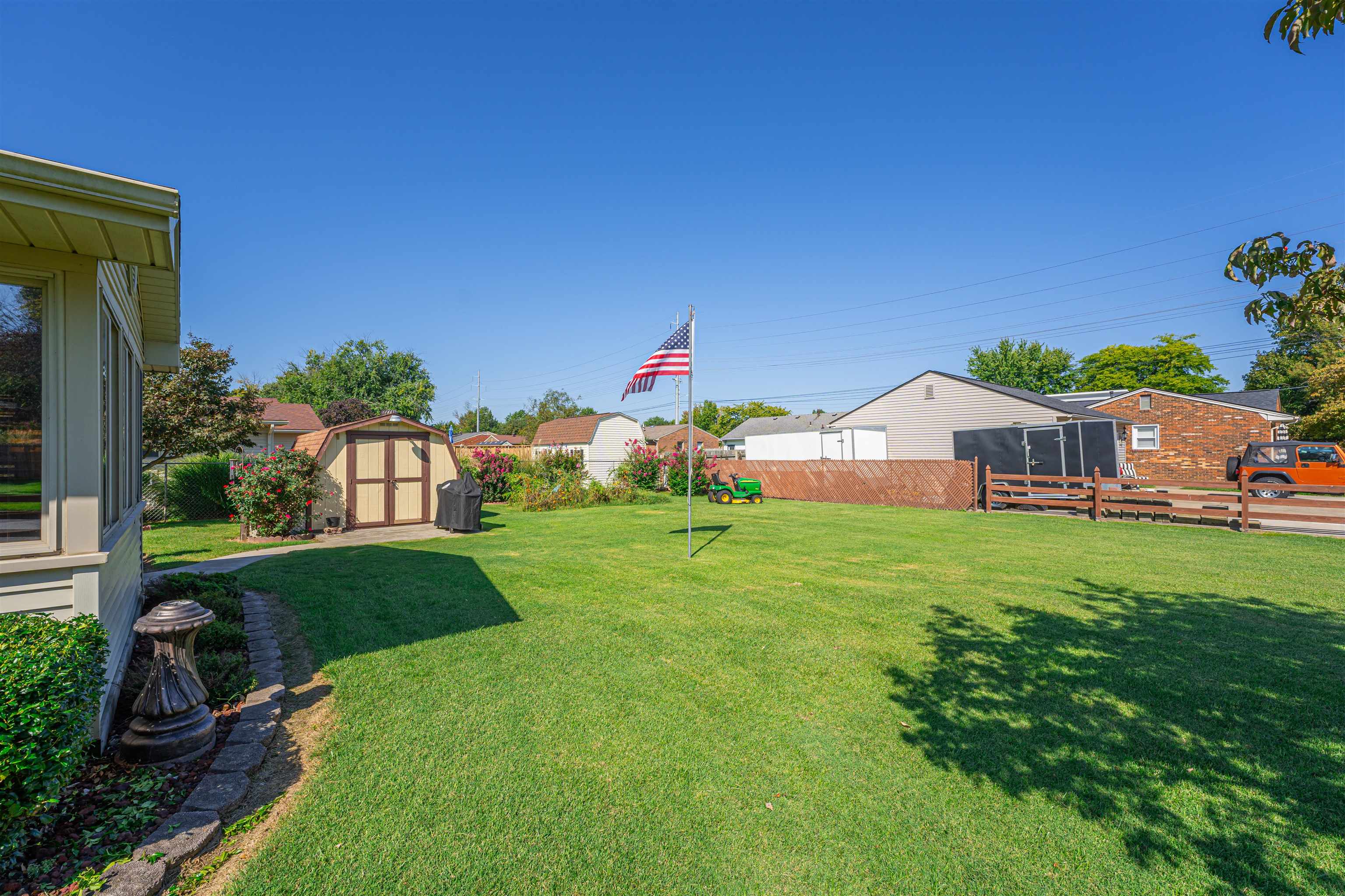 1701 Thistle Ct, Owensboro, Kentucky 42301, 2 Bedrooms Bedrooms, ,1 BathroomBathrooms,Single Family Residence,For Sale,Thistle Ct,88018