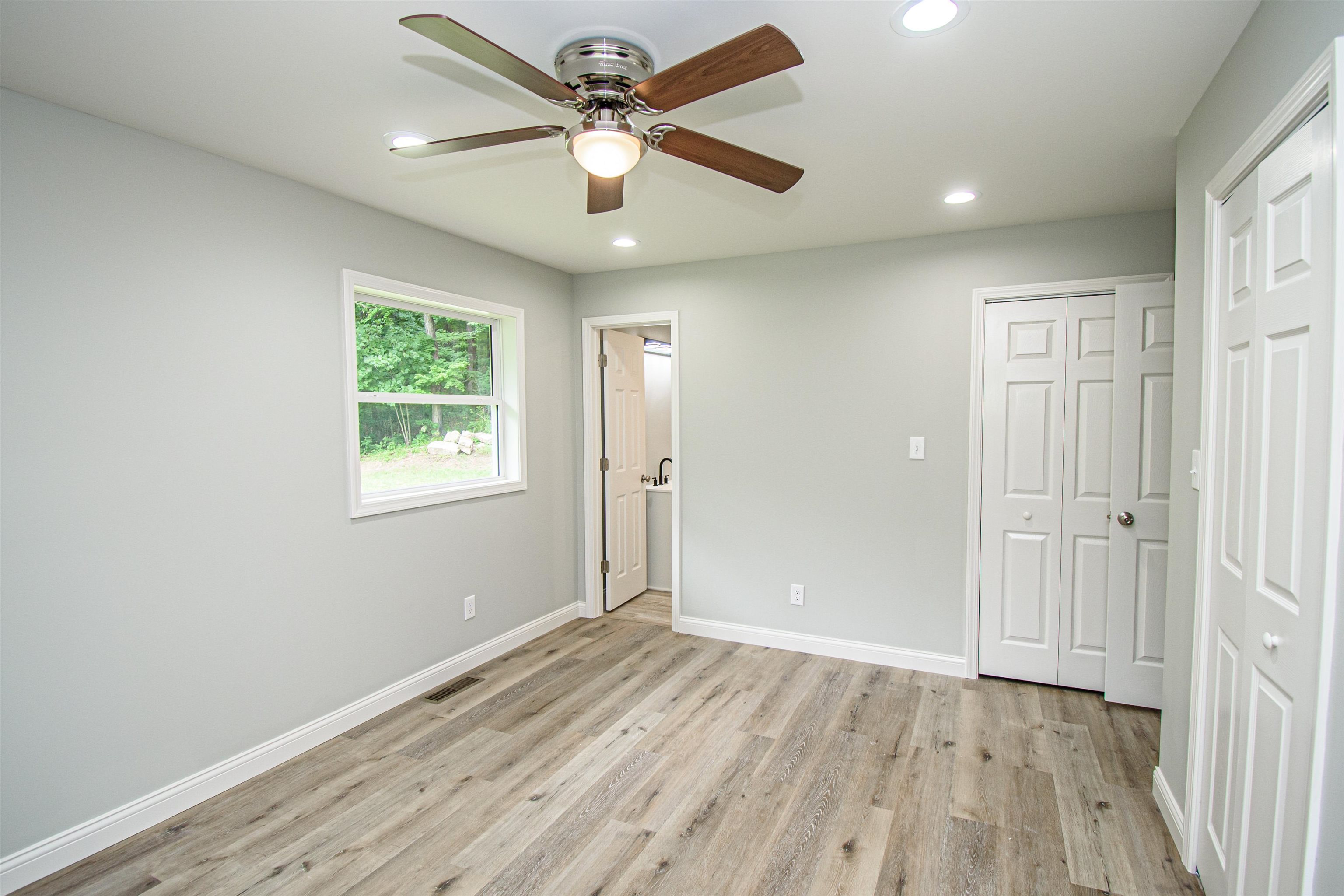 11622 Hwy 136, Livermore, Kentucky 42352, 4 Bedrooms Bedrooms, ,3 BathroomsBathrooms,Single Family Residence,For Sale,Hwy 136,88021
