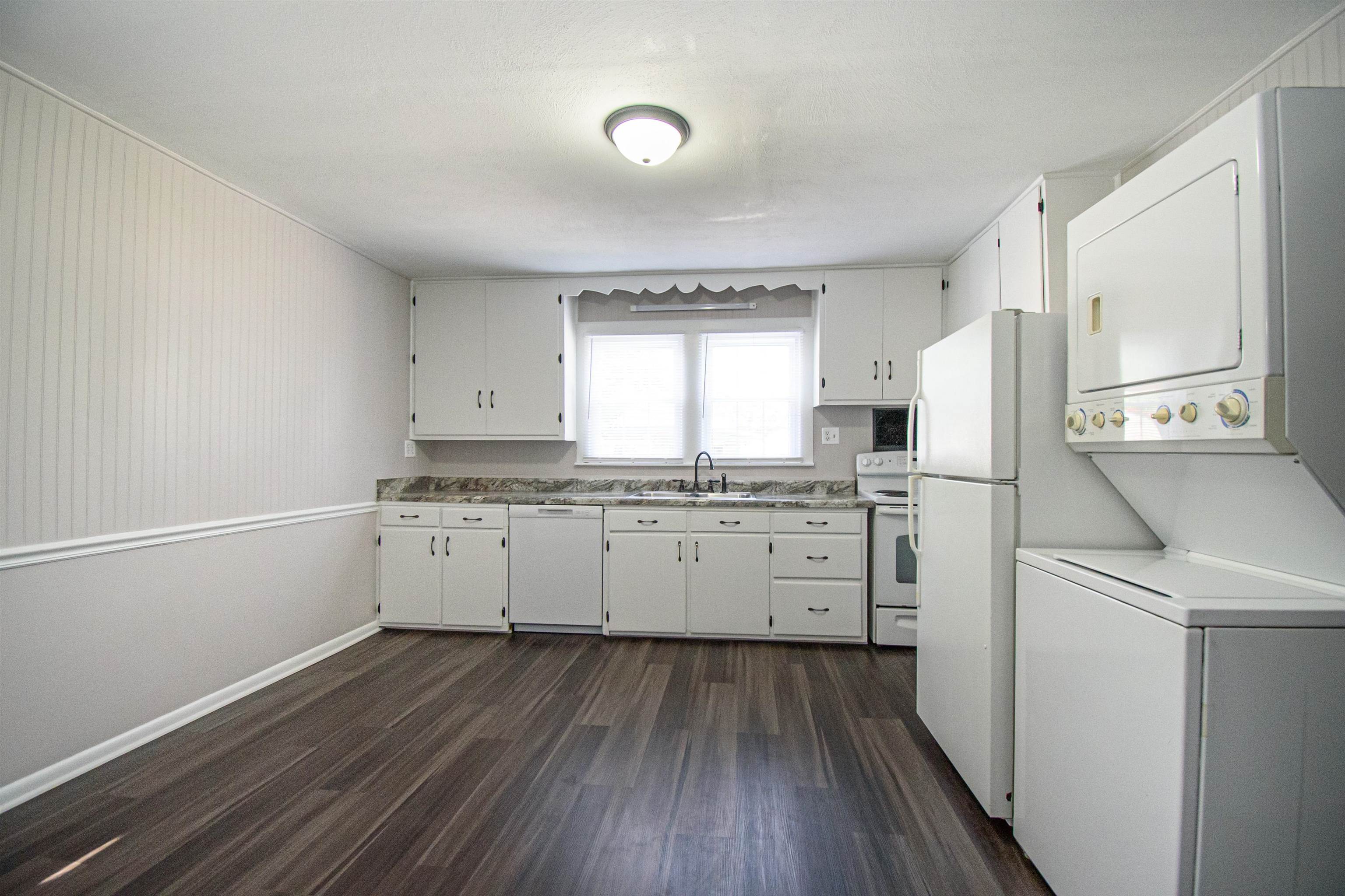 504 Alpha St, Owensboro, Kentucky 42301, 3 Bedrooms Bedrooms, ,1 BathroomBathrooms,Single Family Residence,For Sale,Alpha St,88024