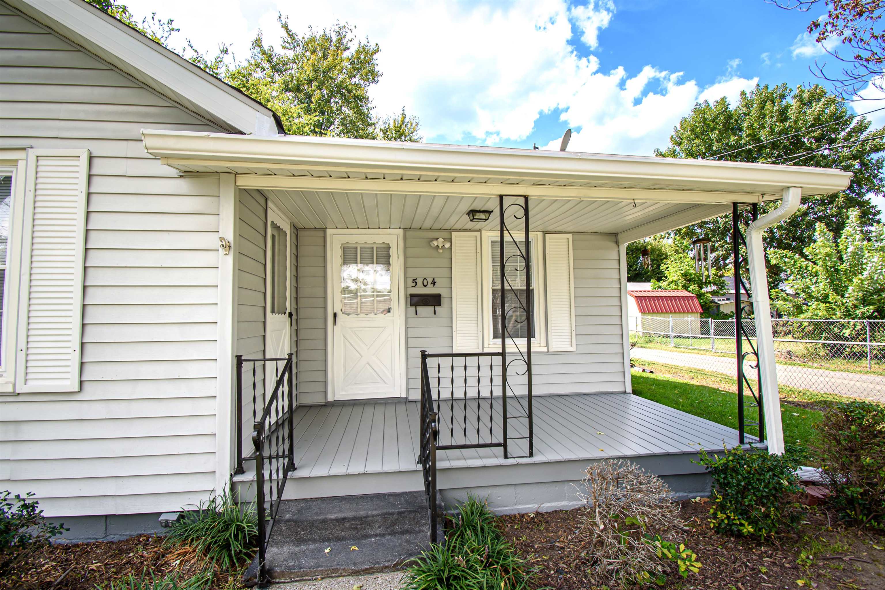 504 Alpha St, Owensboro, Kentucky 42301, 3 Bedrooms Bedrooms, ,1 BathroomBathrooms,Single Family Residence,For Sale,Alpha St,88024