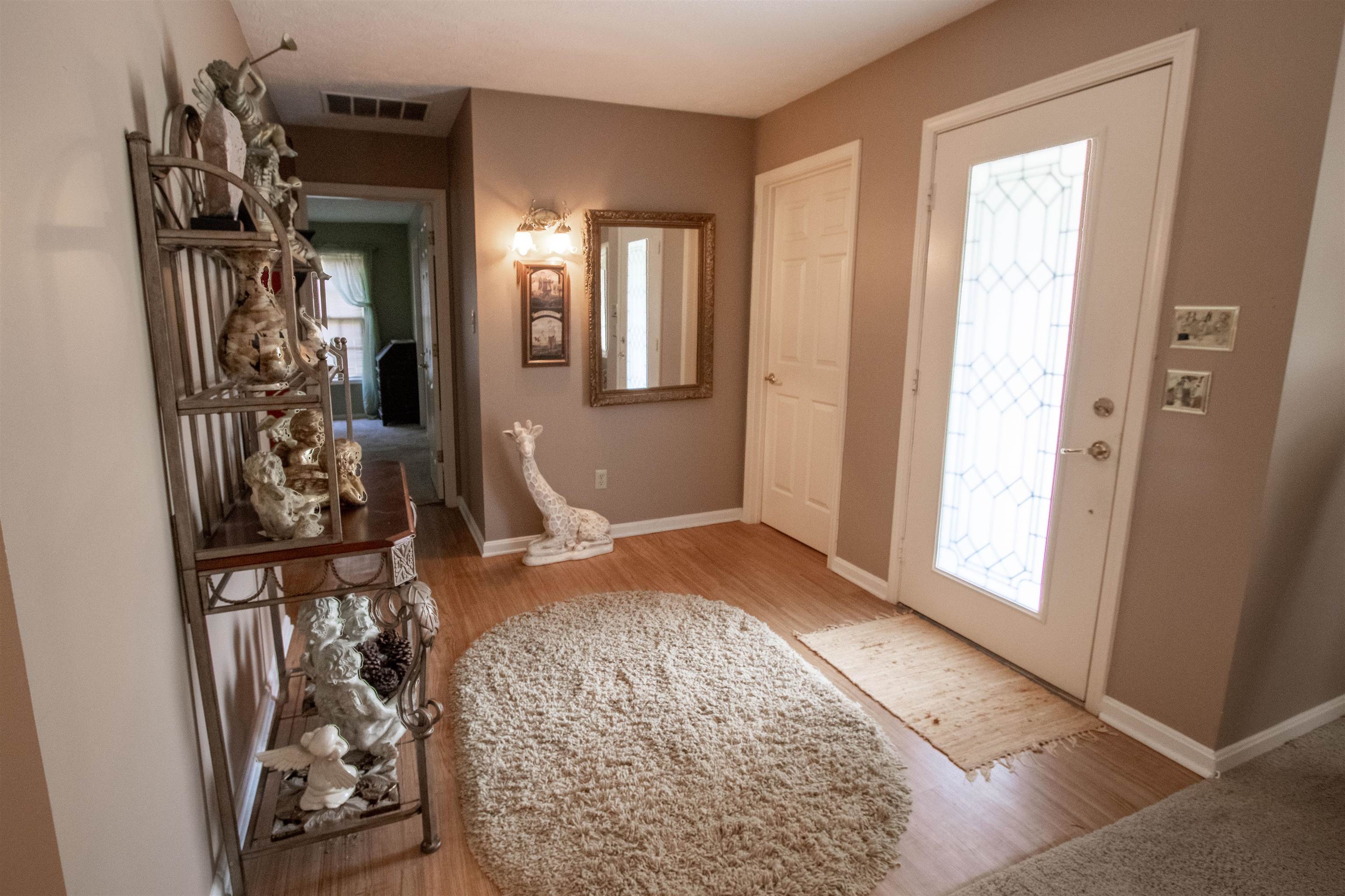 3730 Wood Trace, Owensboro, Kentucky 42303, 4 Bedrooms Bedrooms, ,2 BathroomsBathrooms,Single Family Residence,For Sale,Wood Trace,88026