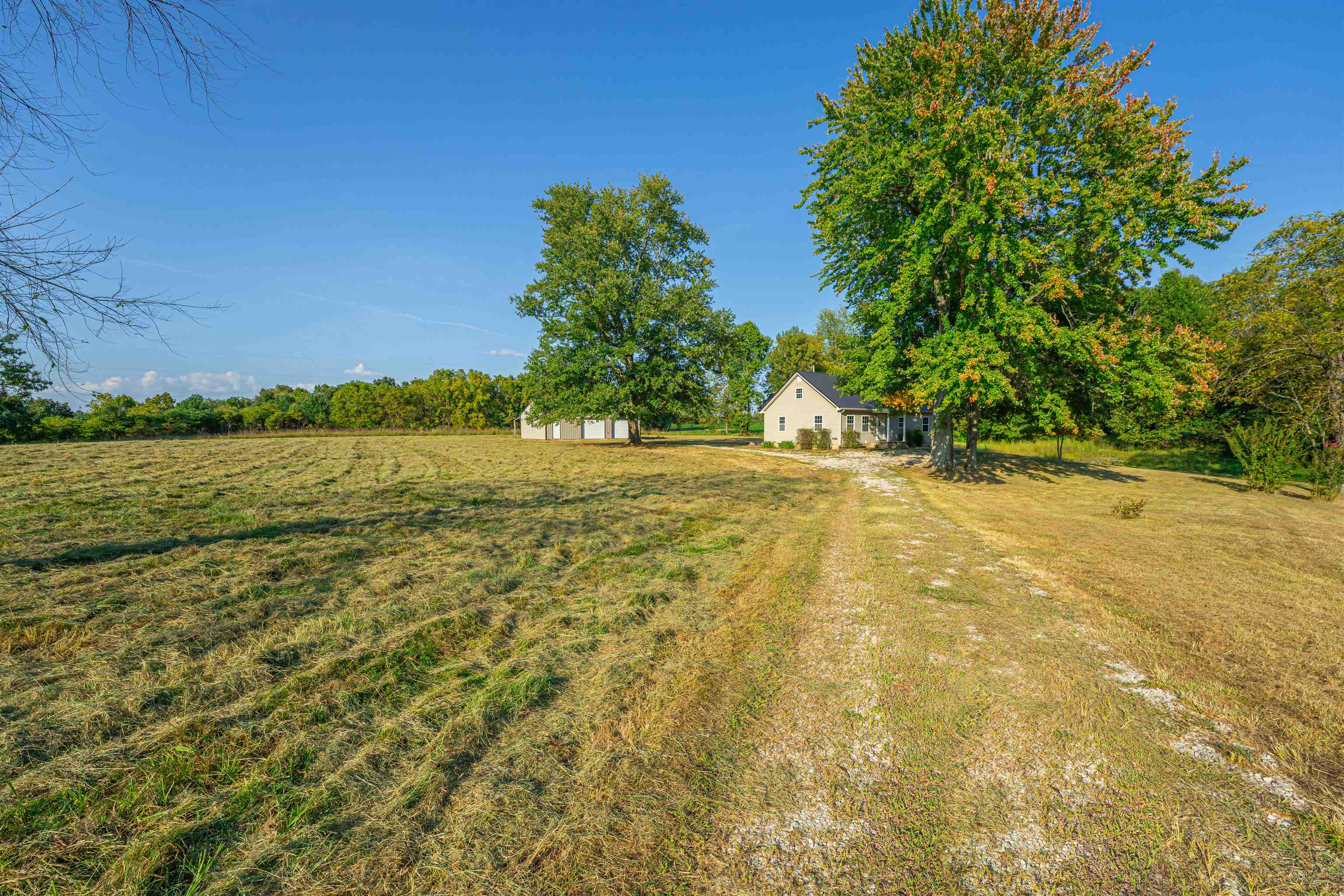 4336 Kentucky 271, Lewisport, Kentucky 42351, 4 Bedrooms Bedrooms, ,2 BathroomsBathrooms,Single Family Residence,For Sale,Kentucky 271,88027