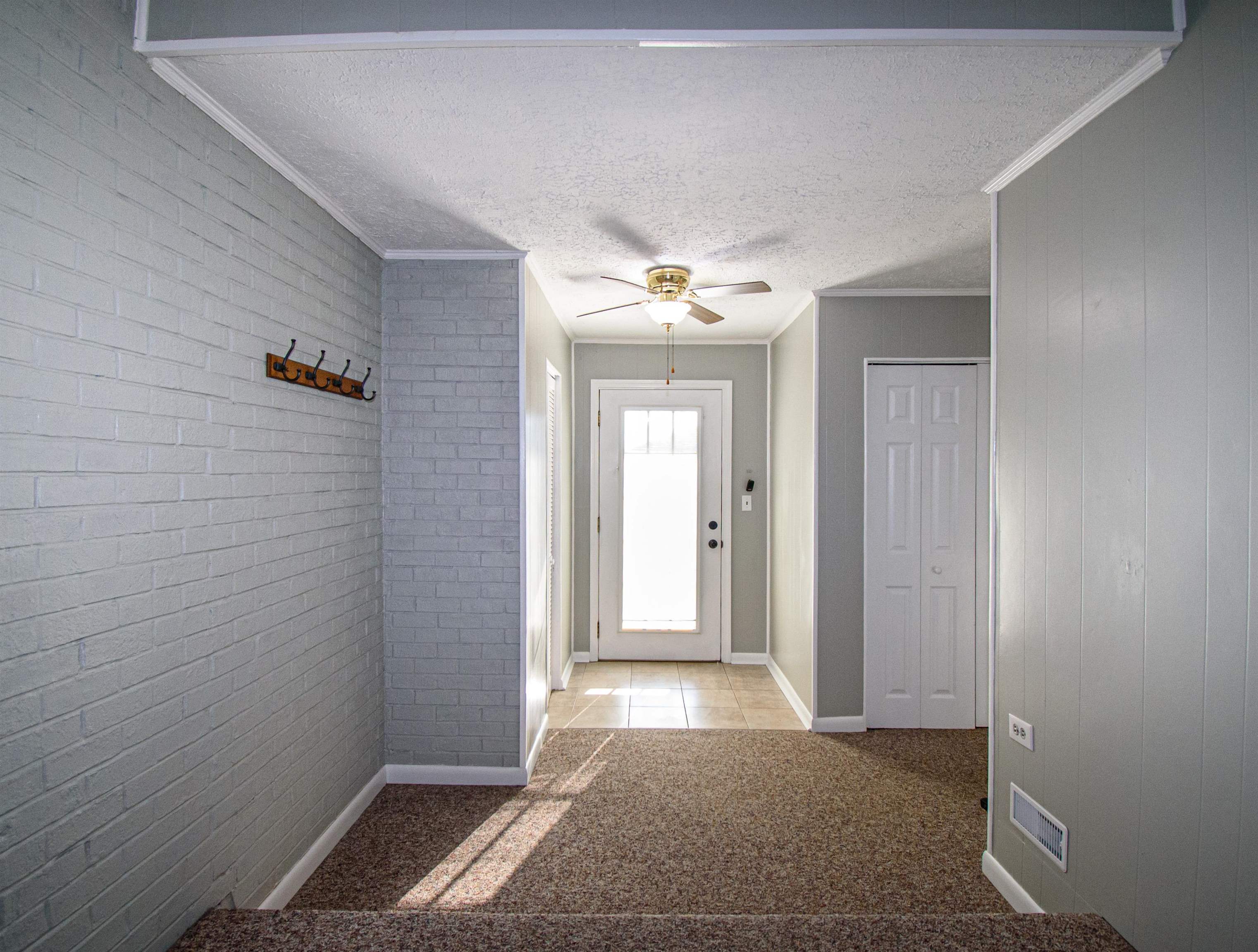 316 Coast Guard Lane, Owensboro, Kentucky 42303, 3 Bedrooms Bedrooms, ,2 BathroomsBathrooms,Single Family Residence,For Sale,Coast Guard Lane,88031