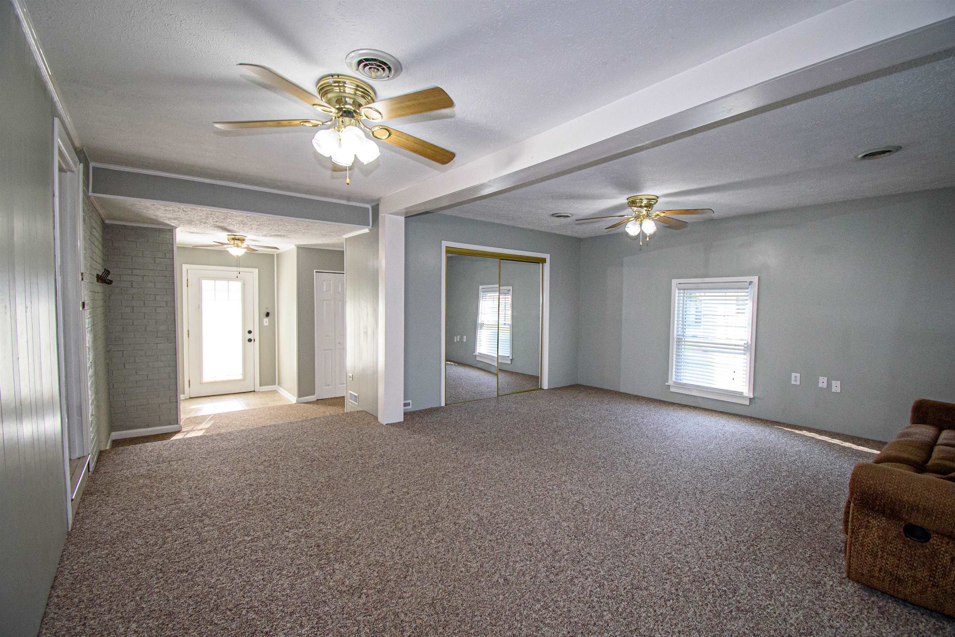 316 Coast Guard Lane, Owensboro, Kentucky 42303, 3 Bedrooms Bedrooms, ,2 BathroomsBathrooms,Single Family Residence,For Sale,Coast Guard Lane,88031
