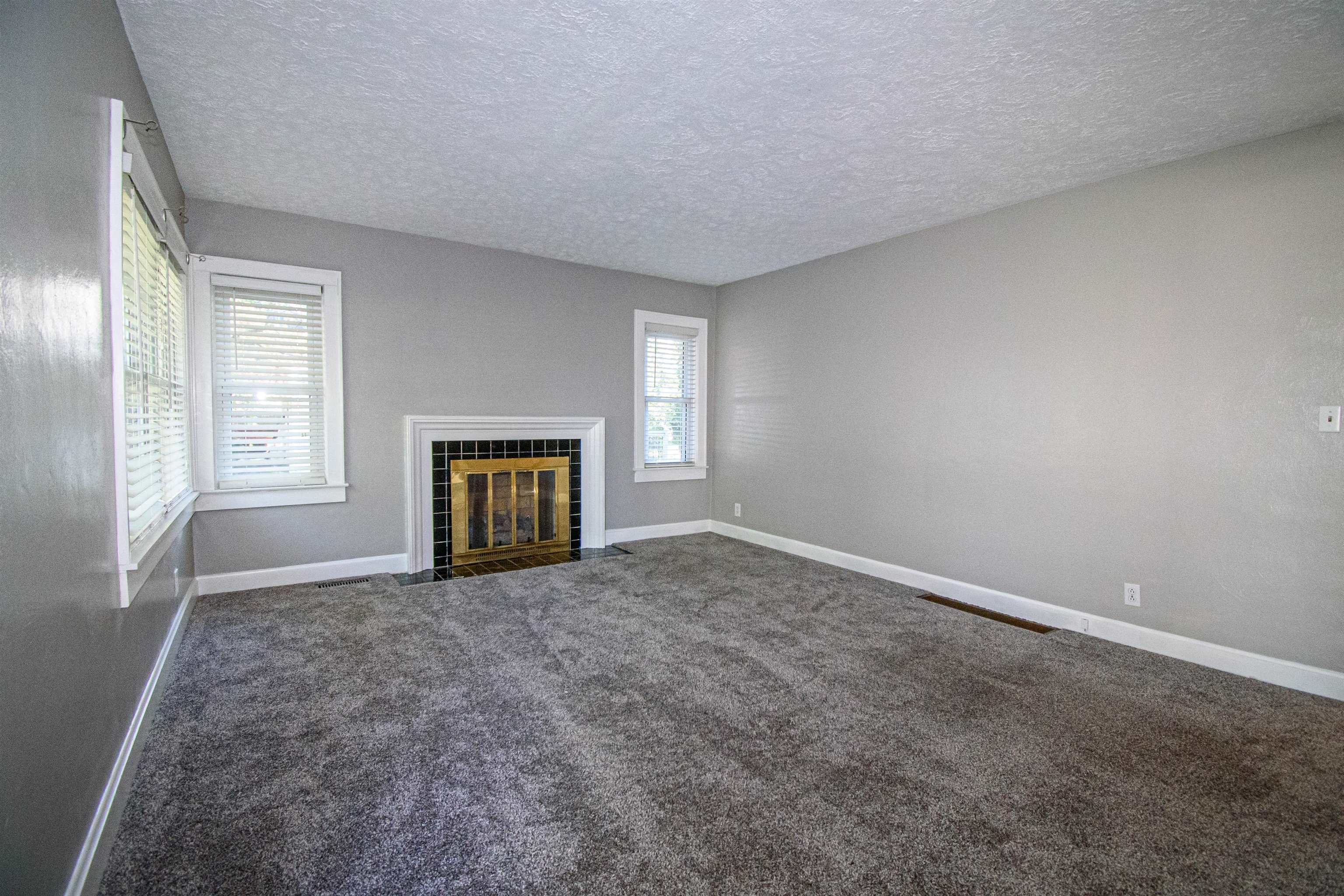 316 Coast Guard Lane, Owensboro, Kentucky 42303, 3 Bedrooms Bedrooms, ,2 BathroomsBathrooms,Single Family Residence,For Sale,Coast Guard Lane,88031