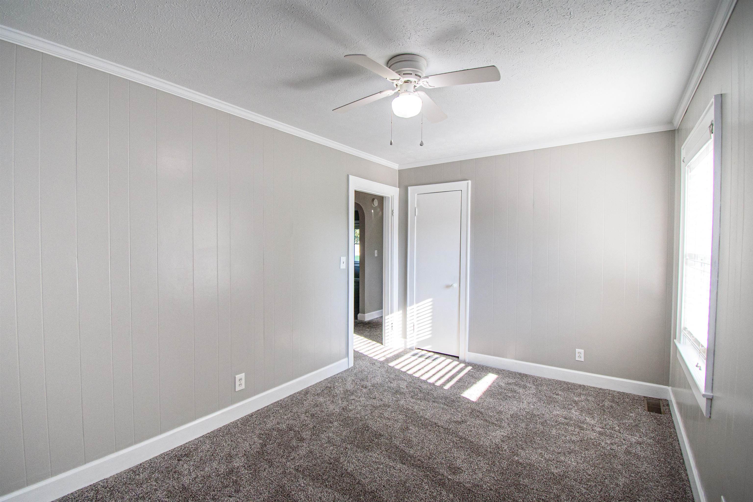 316 Coast Guard Lane, Owensboro, Kentucky 42303, 3 Bedrooms Bedrooms, ,2 BathroomsBathrooms,Single Family Residence,For Sale,Coast Guard Lane,88031