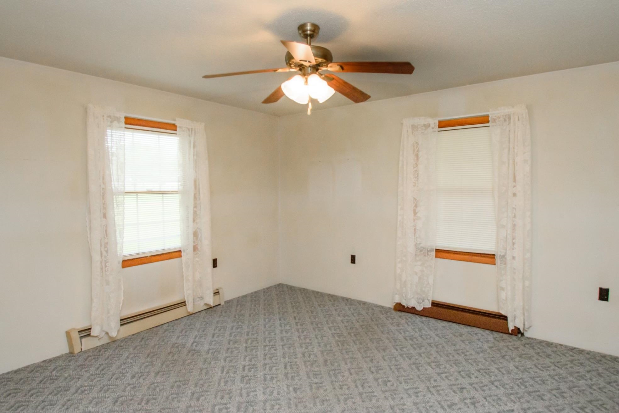 1921 Bell Rd, Rumsey, Kentucky 42371, 3 Bedrooms Bedrooms, ,2 BathroomsBathrooms,Single Family Residence,For Sale,Bell Rd,88033