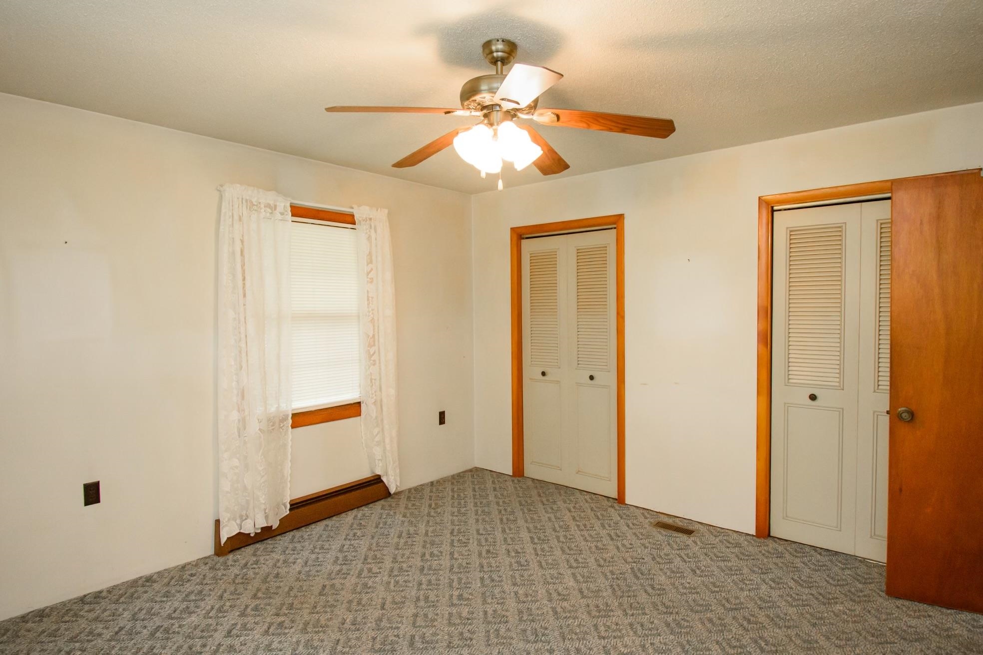 1921 Bell Rd, Rumsey, Kentucky 42371, 3 Bedrooms Bedrooms, ,2 BathroomsBathrooms,Single Family Residence,For Sale,Bell Rd,88033