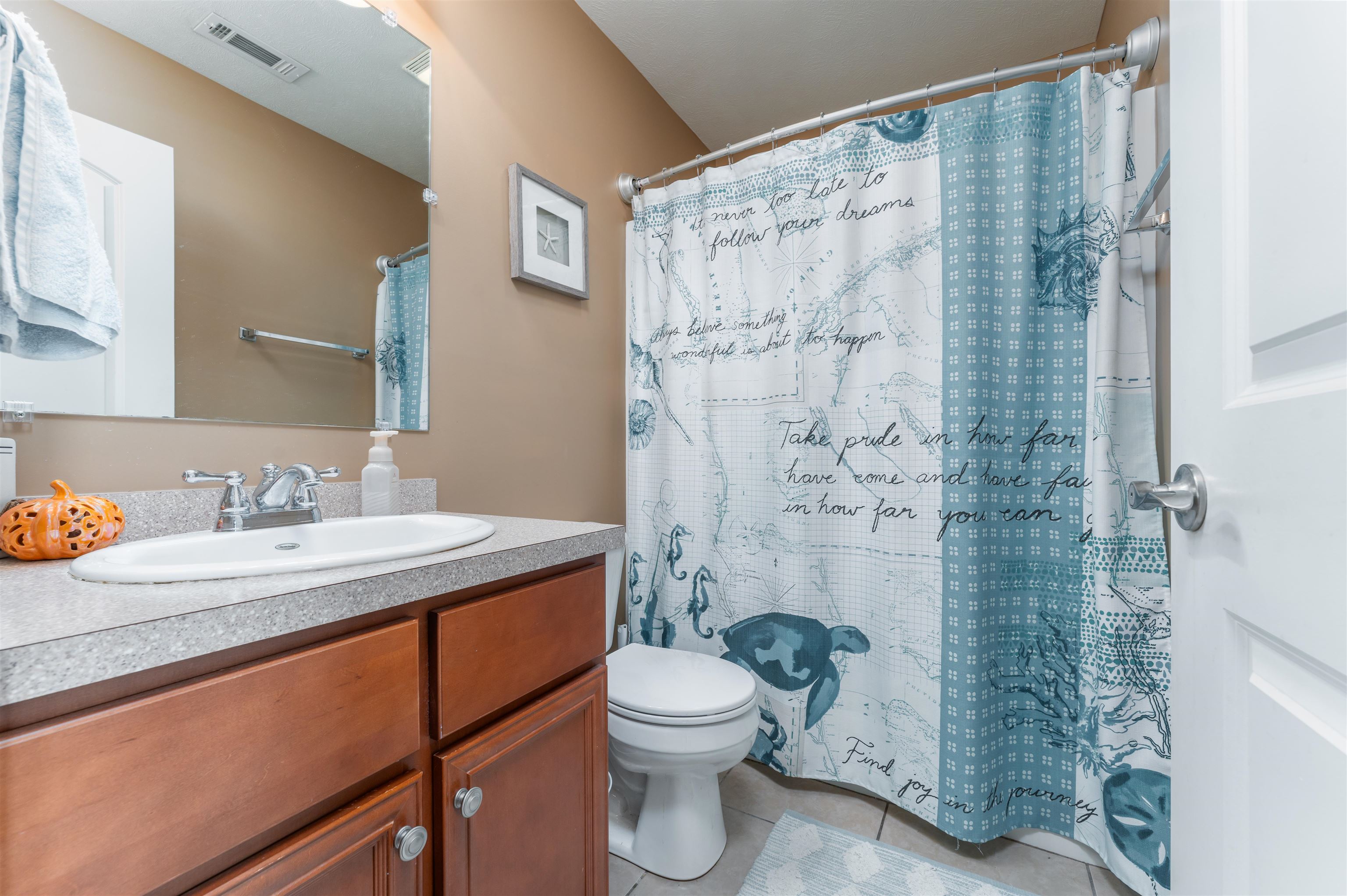 5300 Summercrest Dr, Owensboro, Kentucky 42301, 4 Bedrooms Bedrooms, ,3 BathroomsBathrooms,Single Family Residence,For Sale,Summercrest Dr,88042