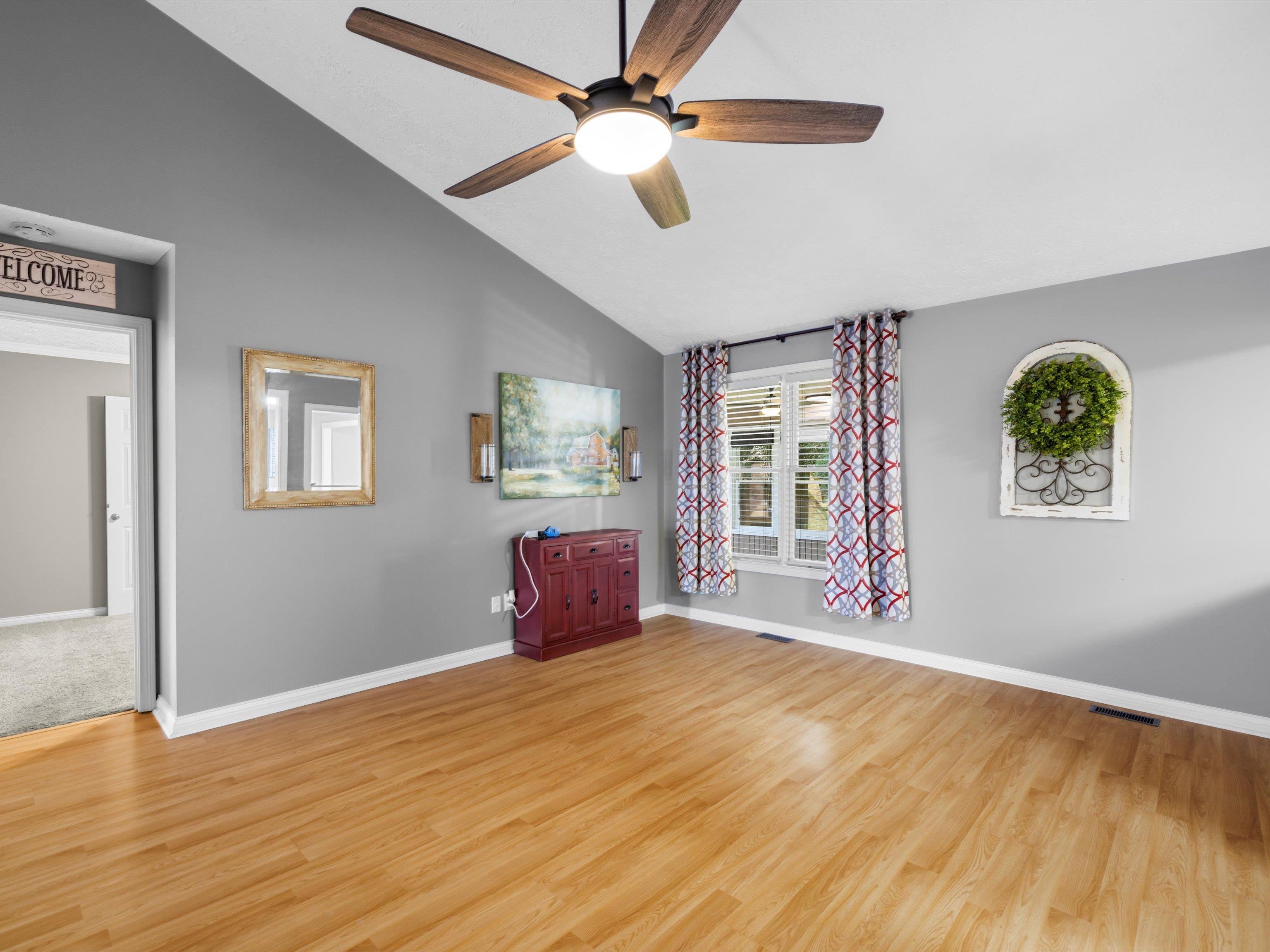 3332 Bryant Court, Owensboro, Kentucky 42303, 3 Bedrooms Bedrooms, ,2 BathroomsBathrooms,Single Family Residence,For Sale,Bryant Court,88043