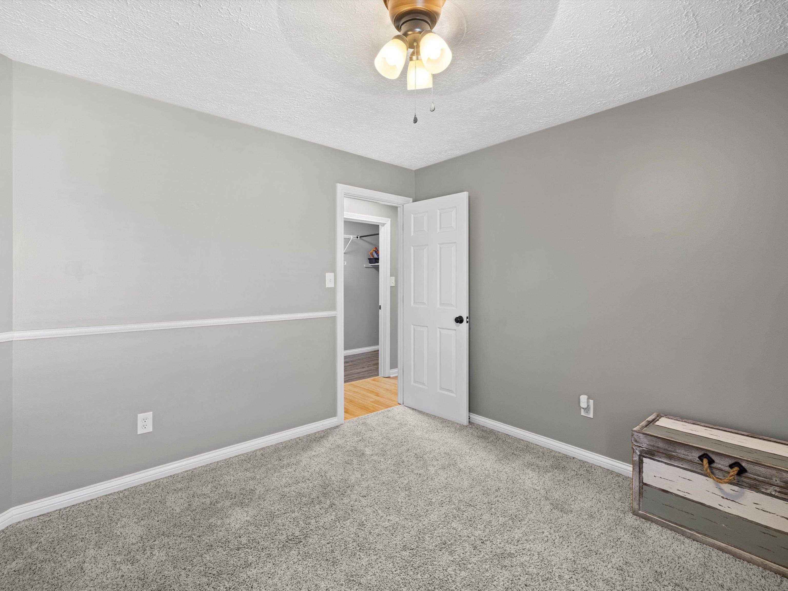 3332 Bryant Court, Owensboro, Kentucky 42303, 3 Bedrooms Bedrooms, ,2 BathroomsBathrooms,Single Family Residence,For Sale,Bryant Court,88043