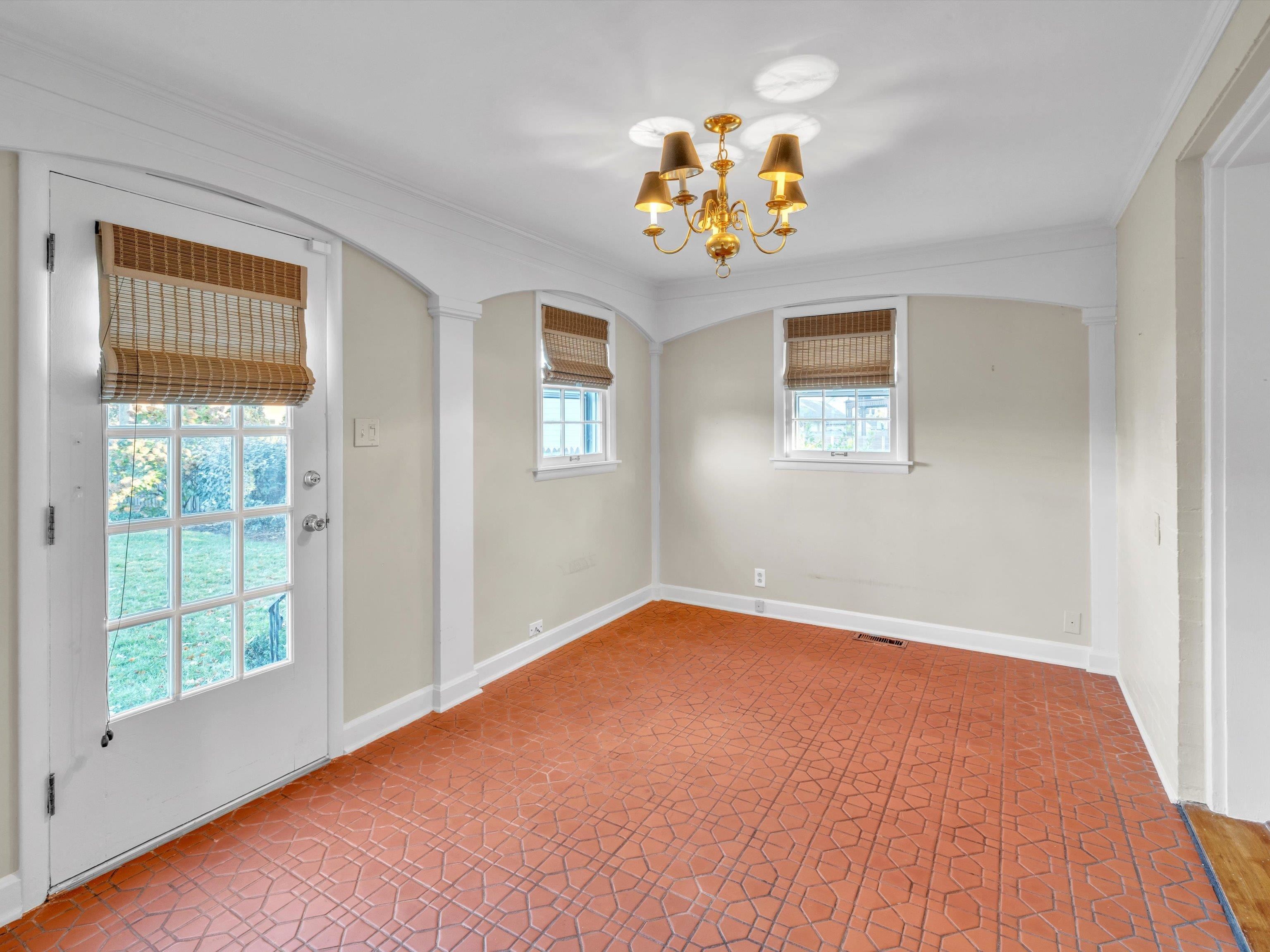 1803 McCreary Ave, Owensboro, Kentucky 42301, 4 Bedrooms Bedrooms, ,2 BathroomsBathrooms,Single Family Residence,For Sale,McCreary Ave,88044