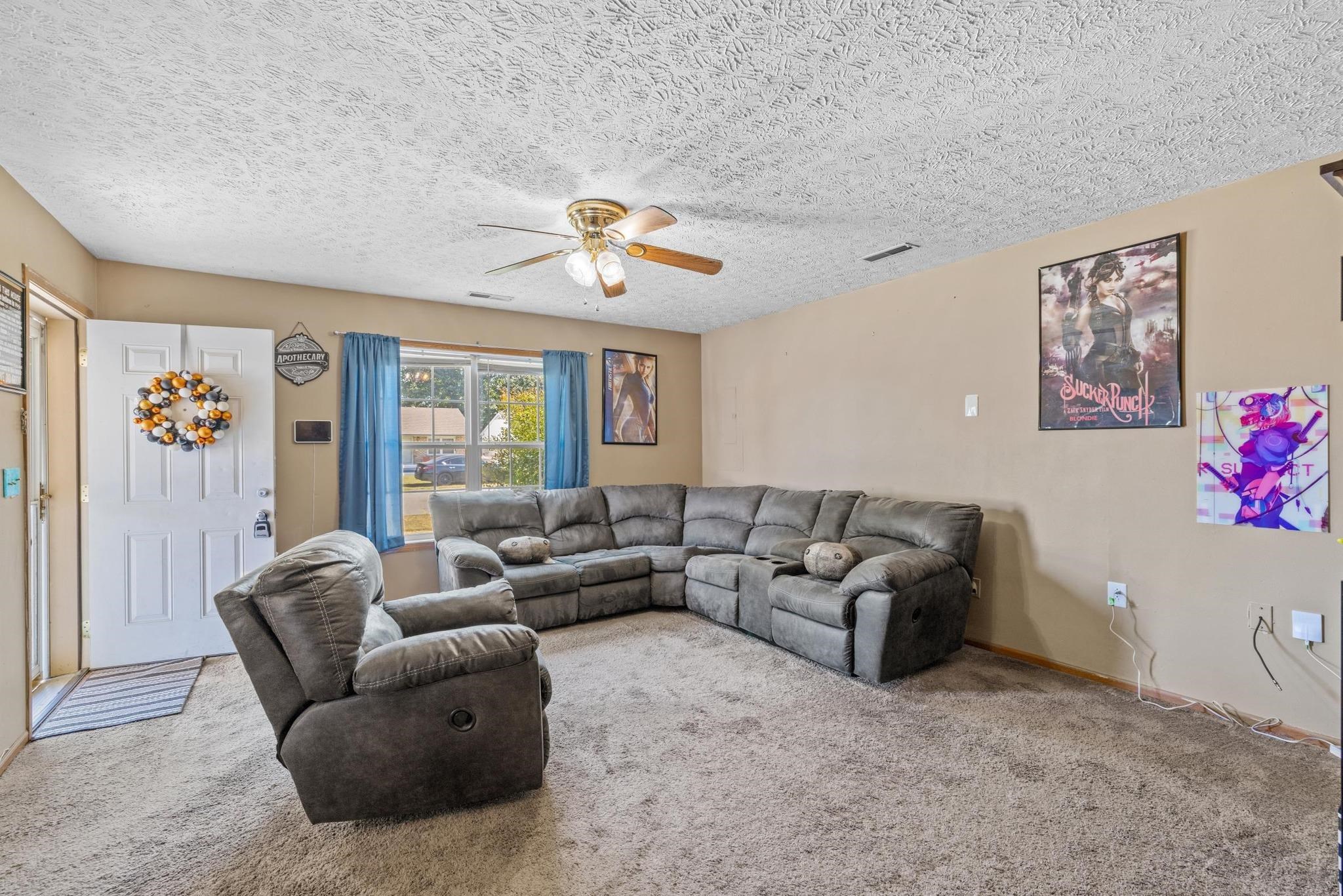 516 Maple Street, Owensboro, Kentucky 42301, 3 Bedrooms Bedrooms, ,1 BathroomBathrooms,Single Family Residence,For Sale,Maple Street,88049