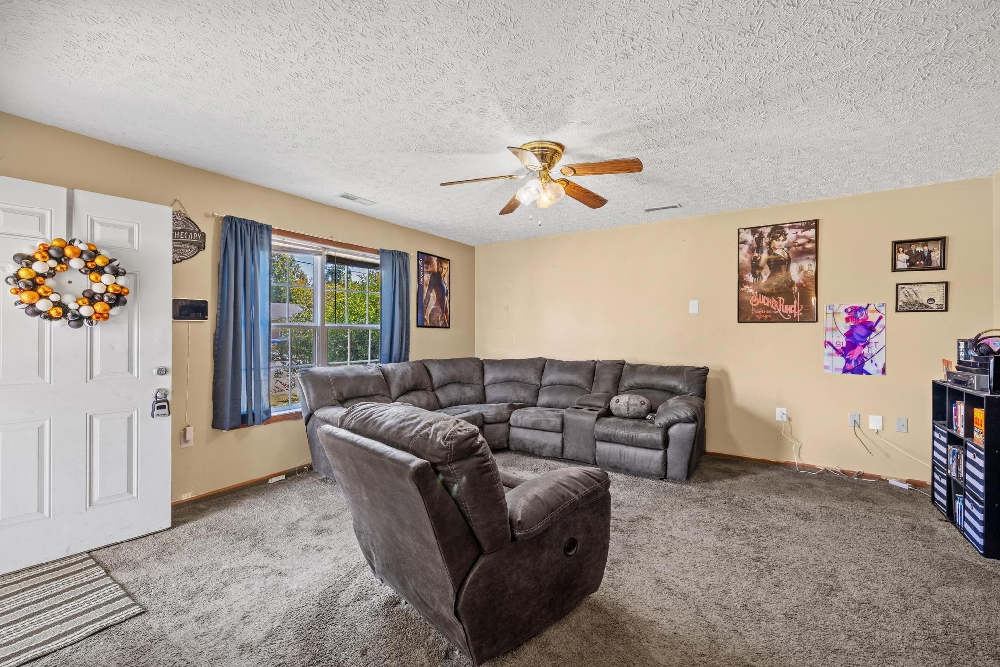 516 Maple Street, Owensboro, Kentucky 42301, 3 Bedrooms Bedrooms, ,1 BathroomBathrooms,Single Family Residence,For Sale,Maple Street,88049
