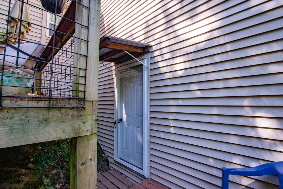 301 Elm Ln., Falls of Rough, Kentucky 40119, 2 Bedrooms Bedrooms, ,2 BathroomsBathrooms,Single Family Residence,For Sale,Elm Ln.,88056