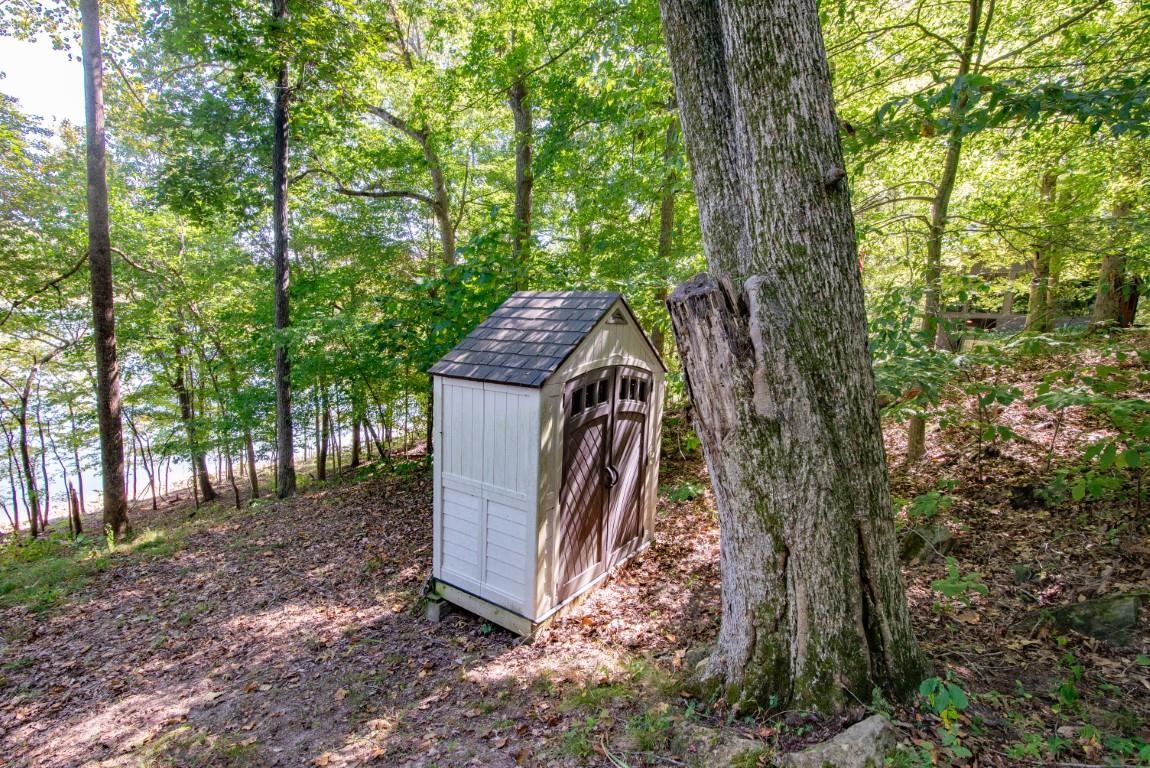 301 Elm Ln., Falls of Rough, Kentucky 40119, 2 Bedrooms Bedrooms, ,2 BathroomsBathrooms,Single Family Residence,For Sale,Elm Ln.,88056